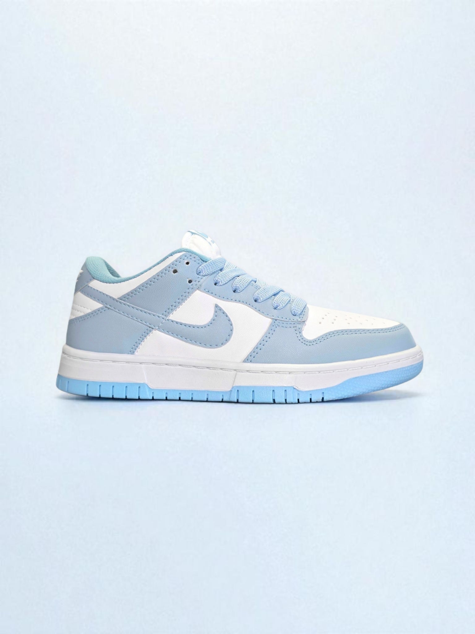 Nike SB Dunk Low