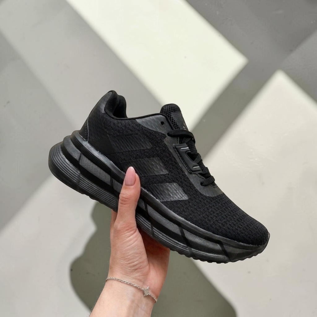 Adidas Adistar