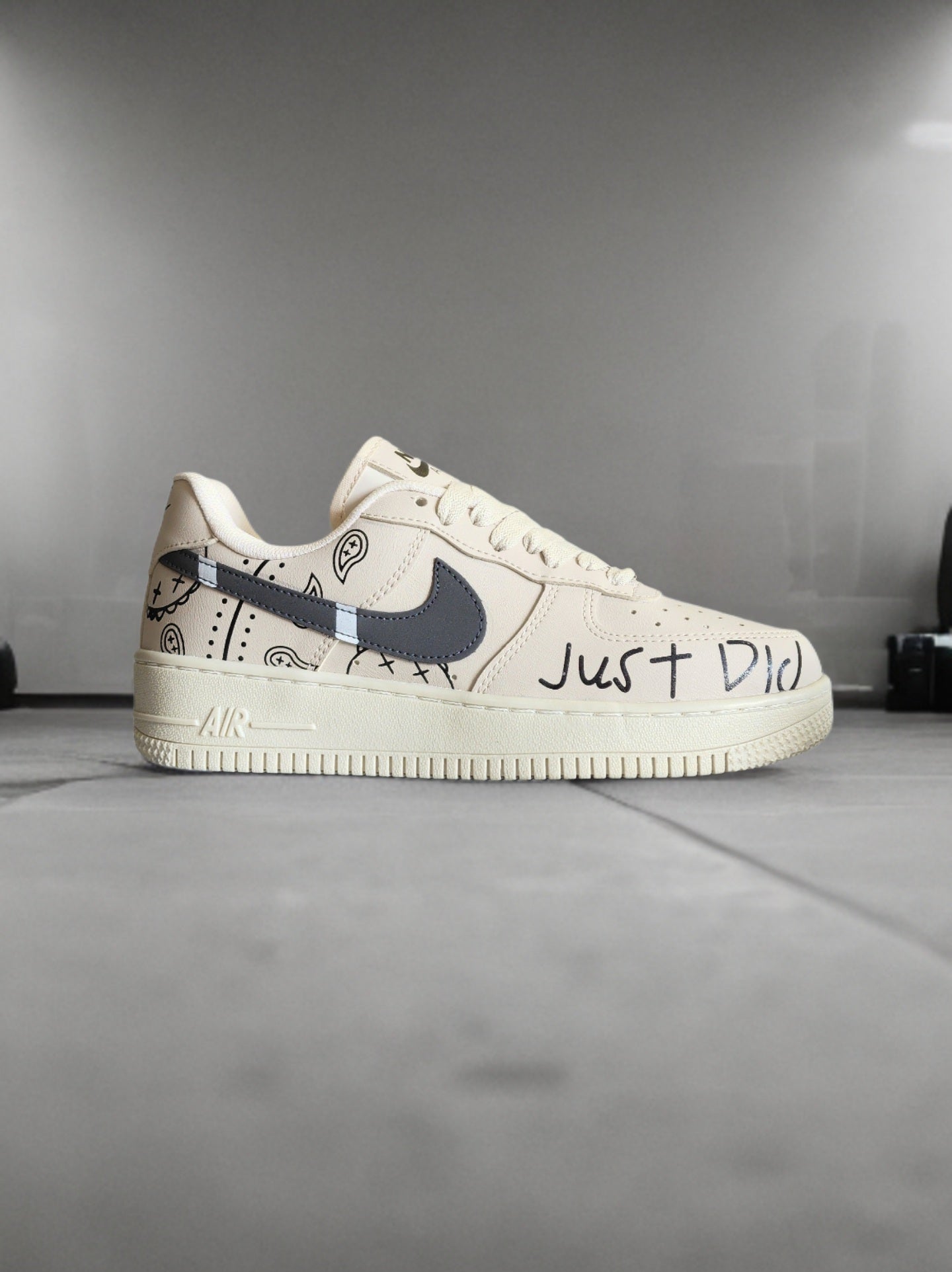 Nike Air Force 1