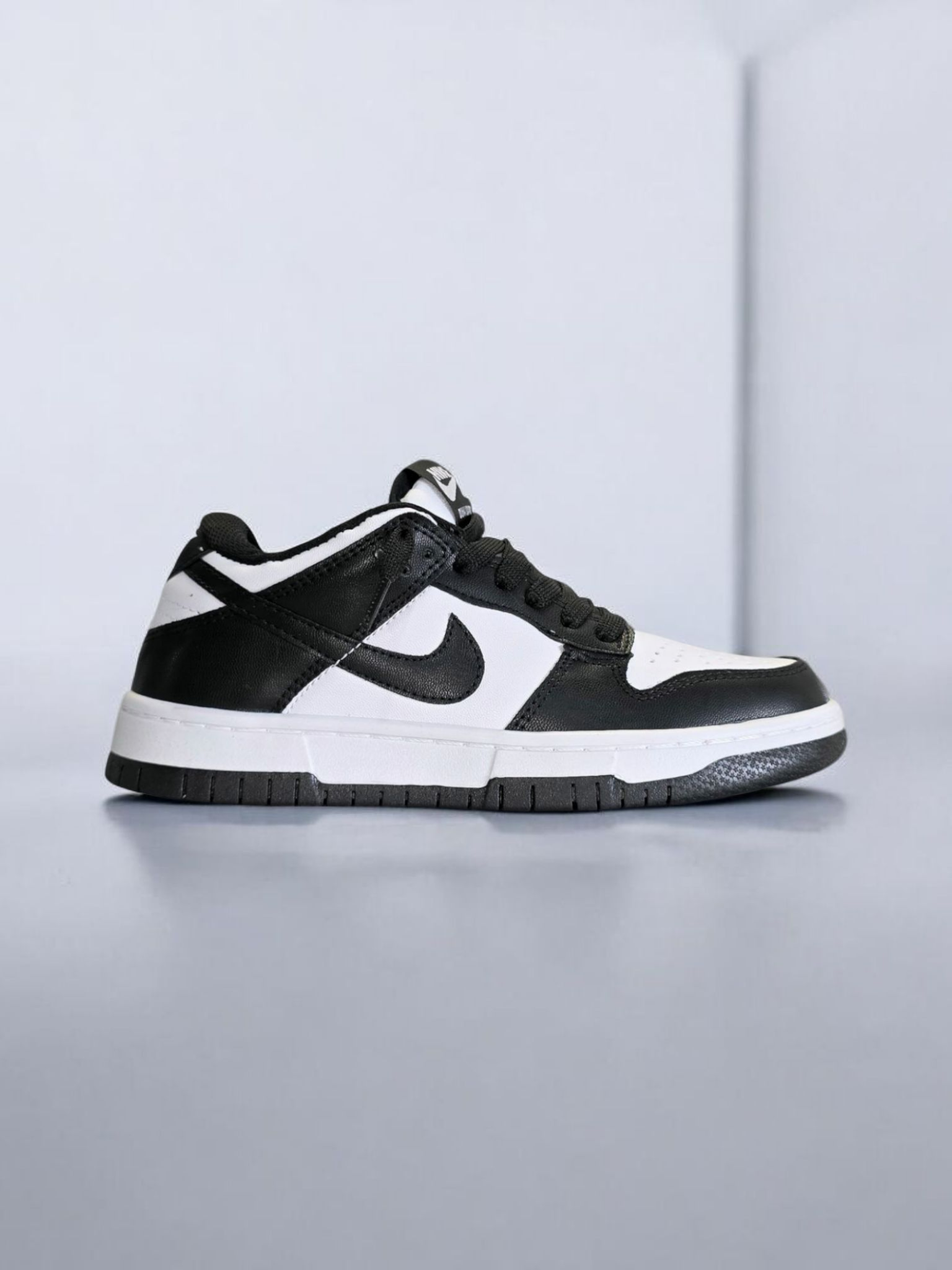 Nike SB Dunk Low