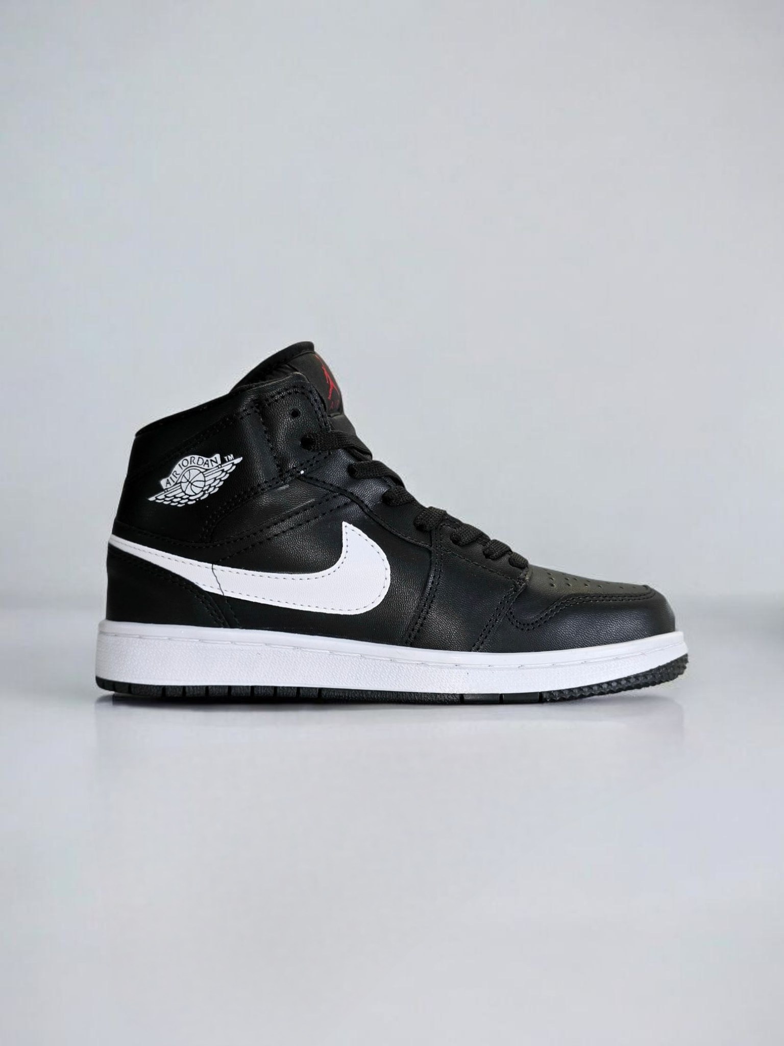 Nike Retro 1 Mid