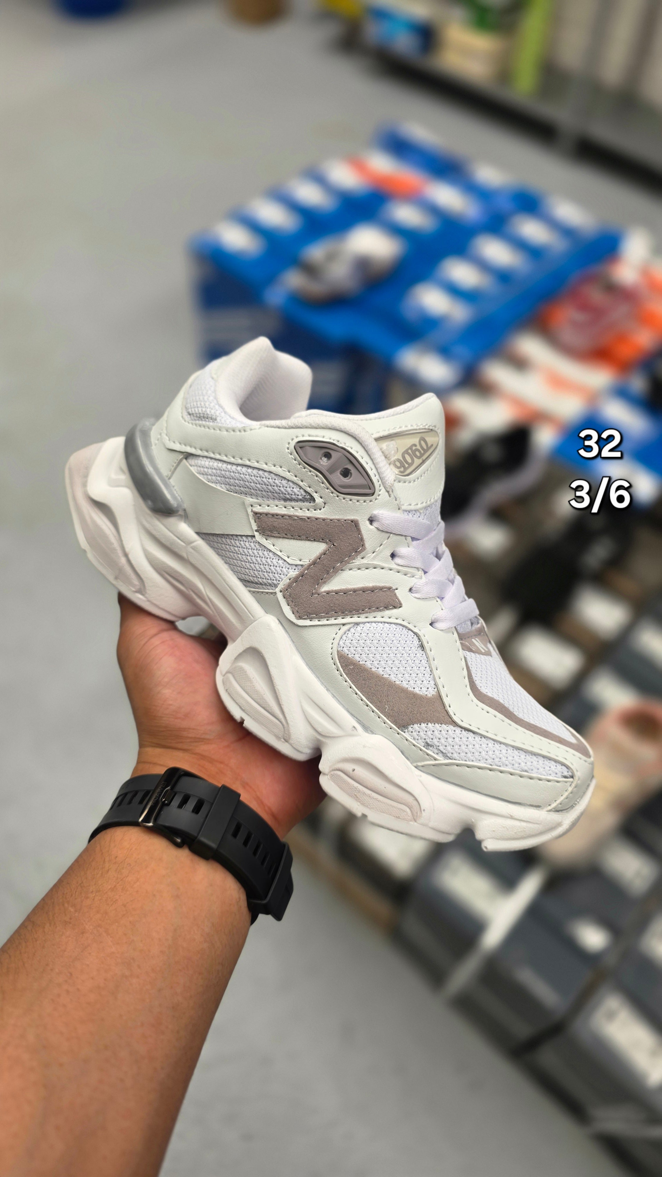 New Balance 9060