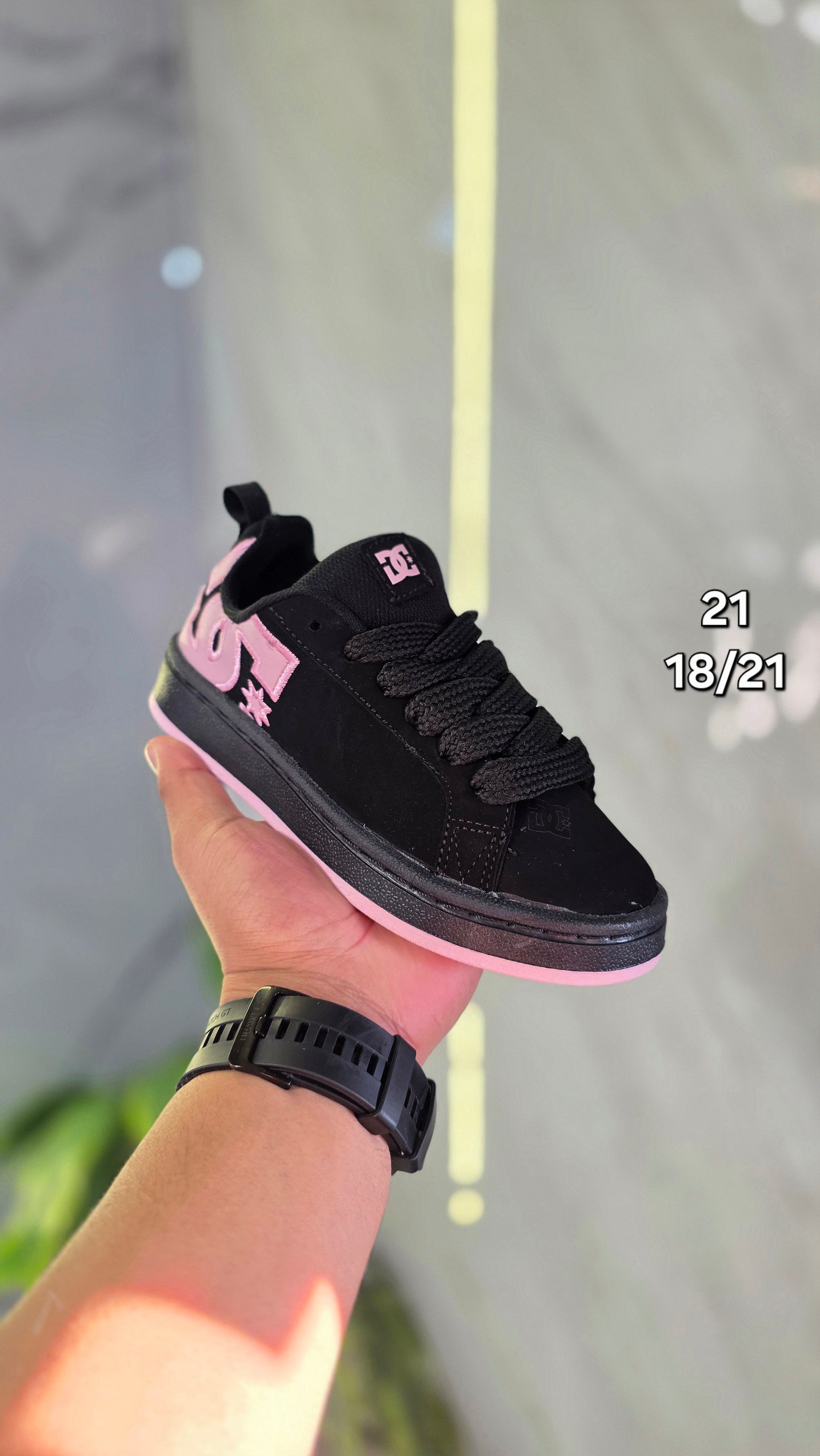 DC GRAFFIK