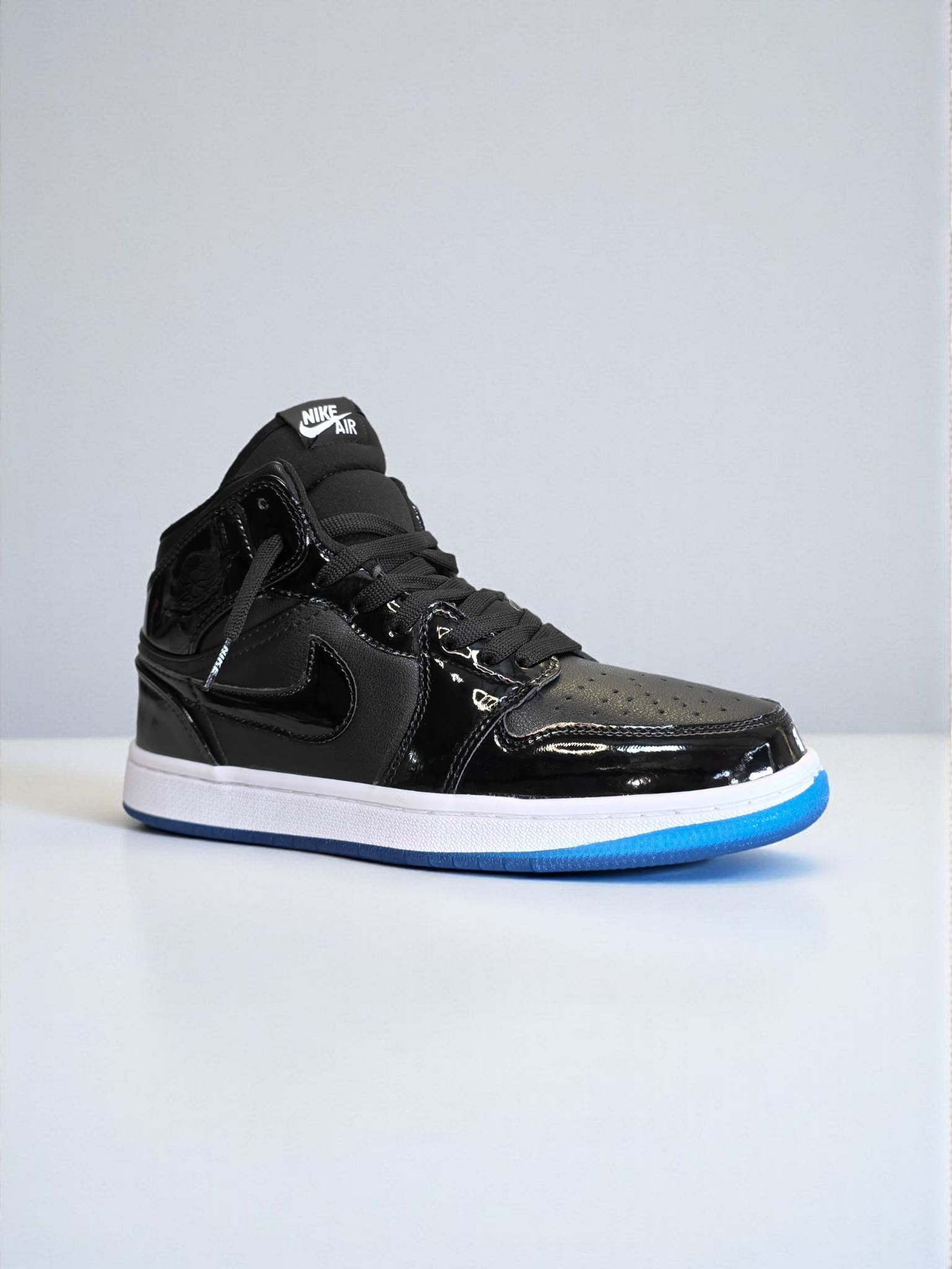 Jordan 1 Mid