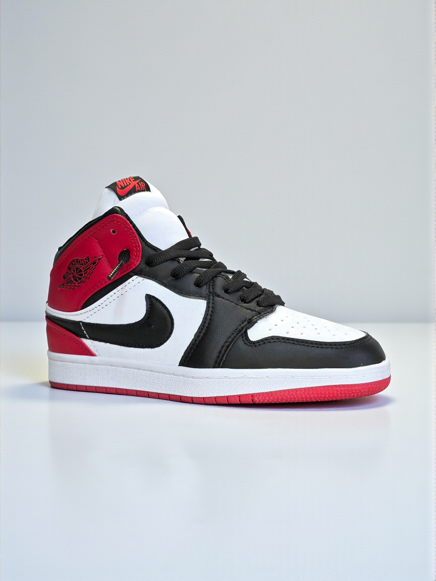 Jordan 1 Mid