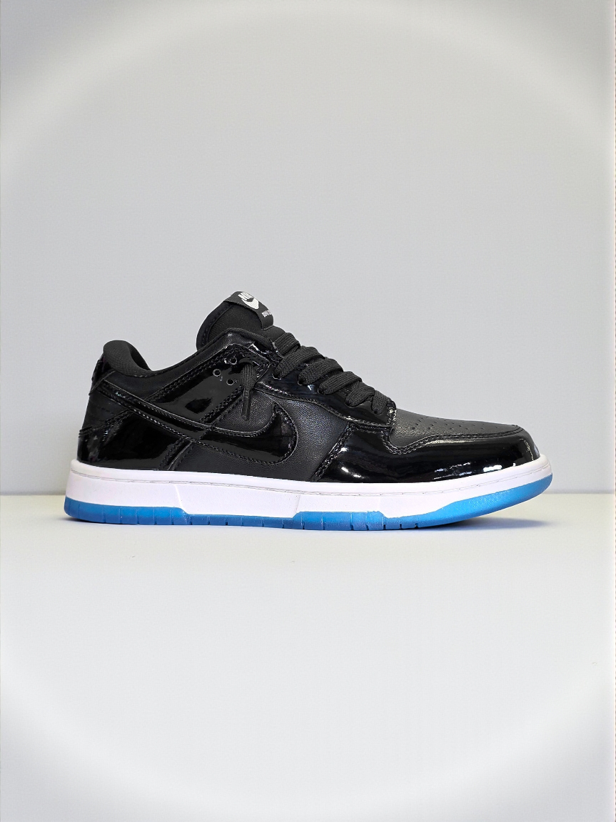 Nike SB Dunk Low