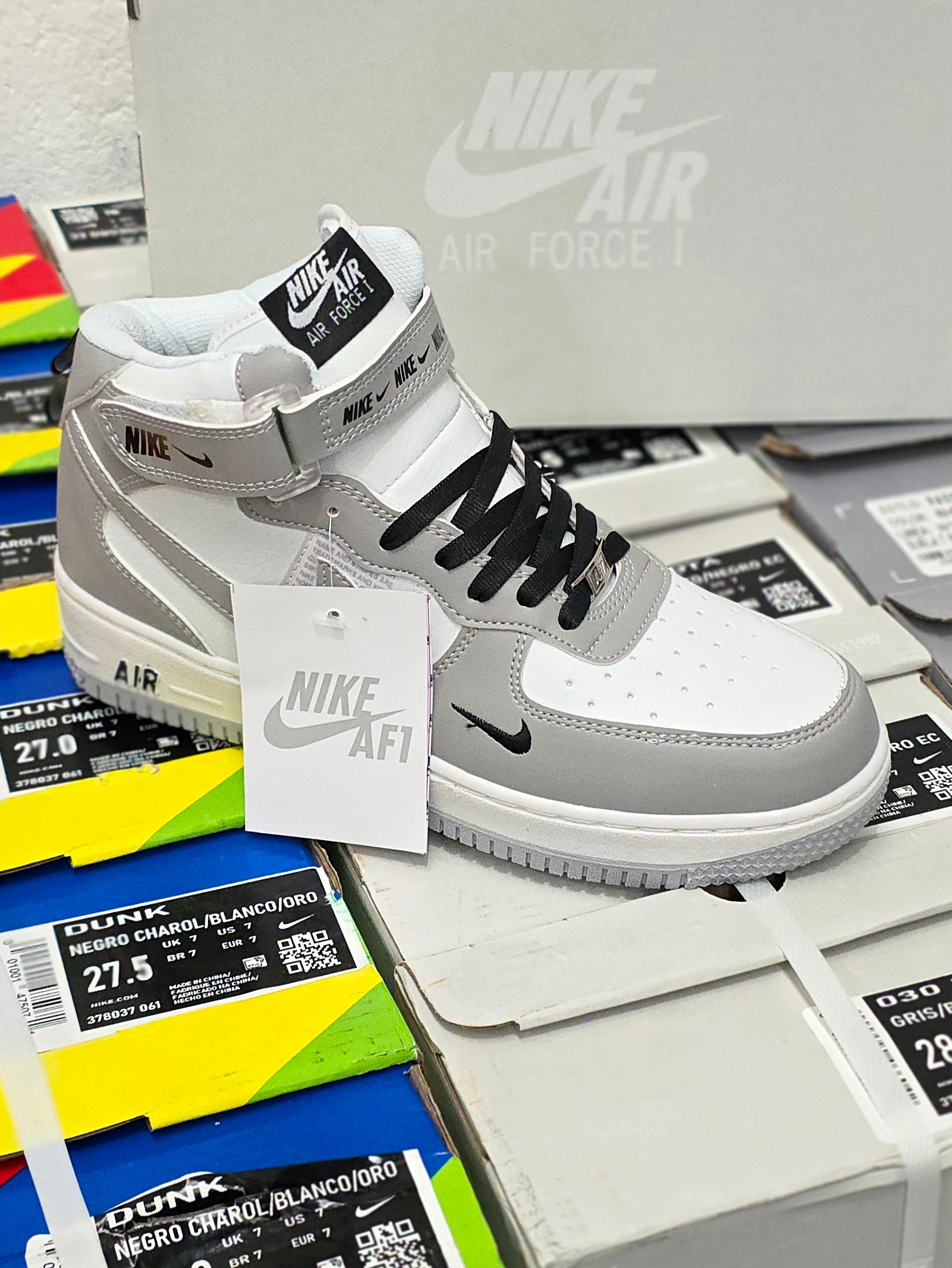 Nike Air Force 1 Mid