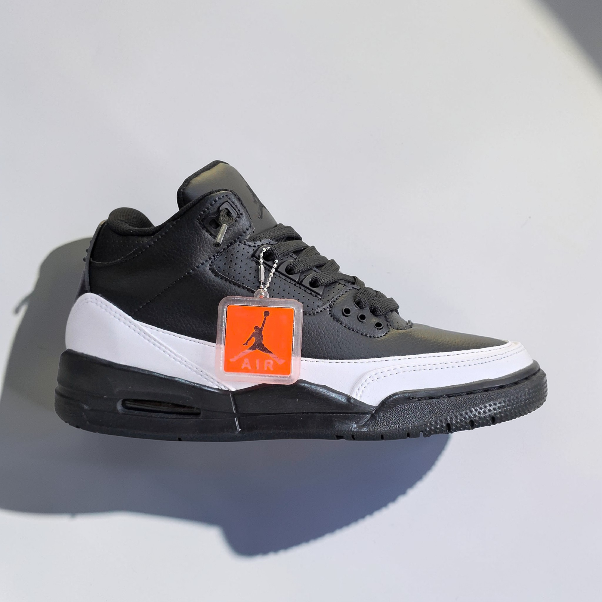 Air Jordan 3 Retro