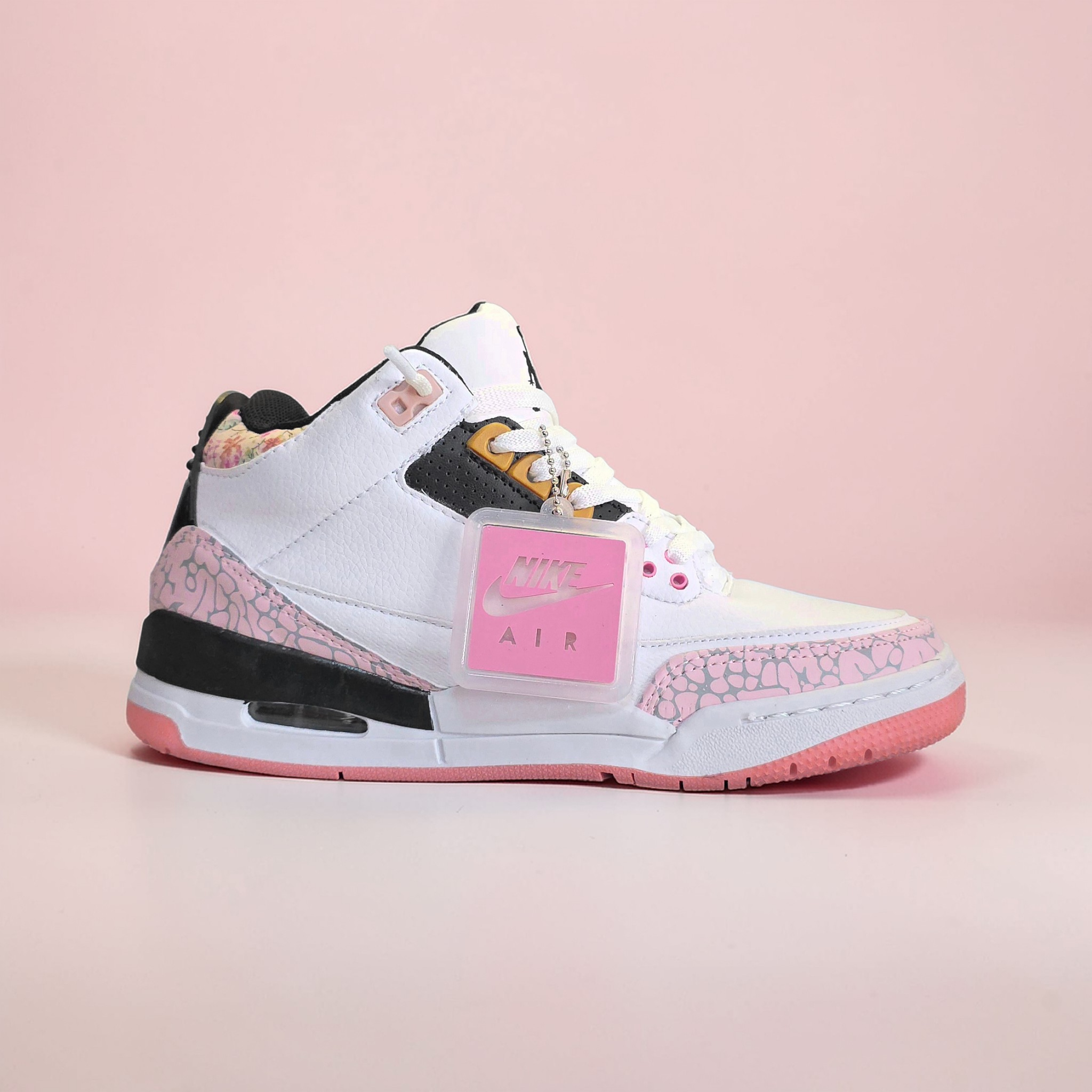 Air Jordan 3 Retro