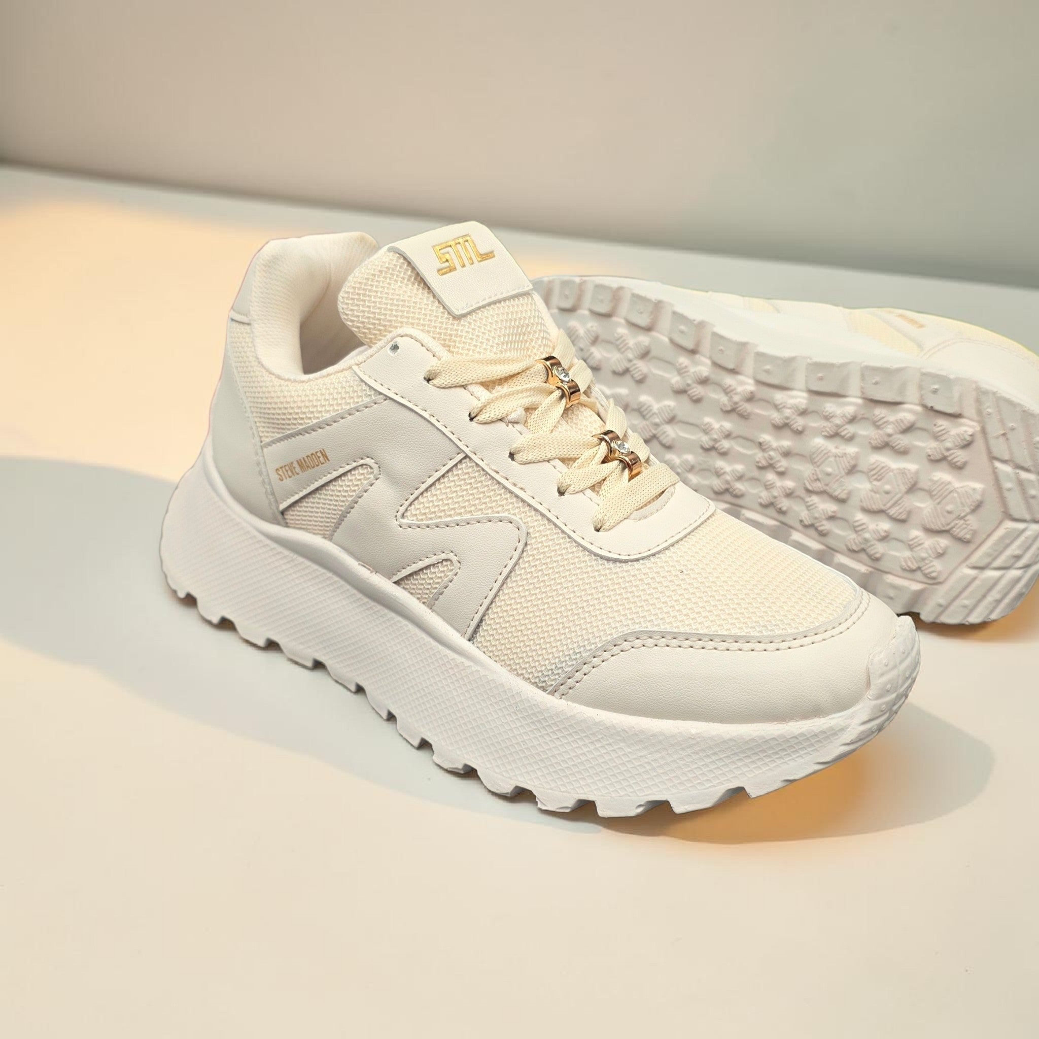 STEVE MADDEN