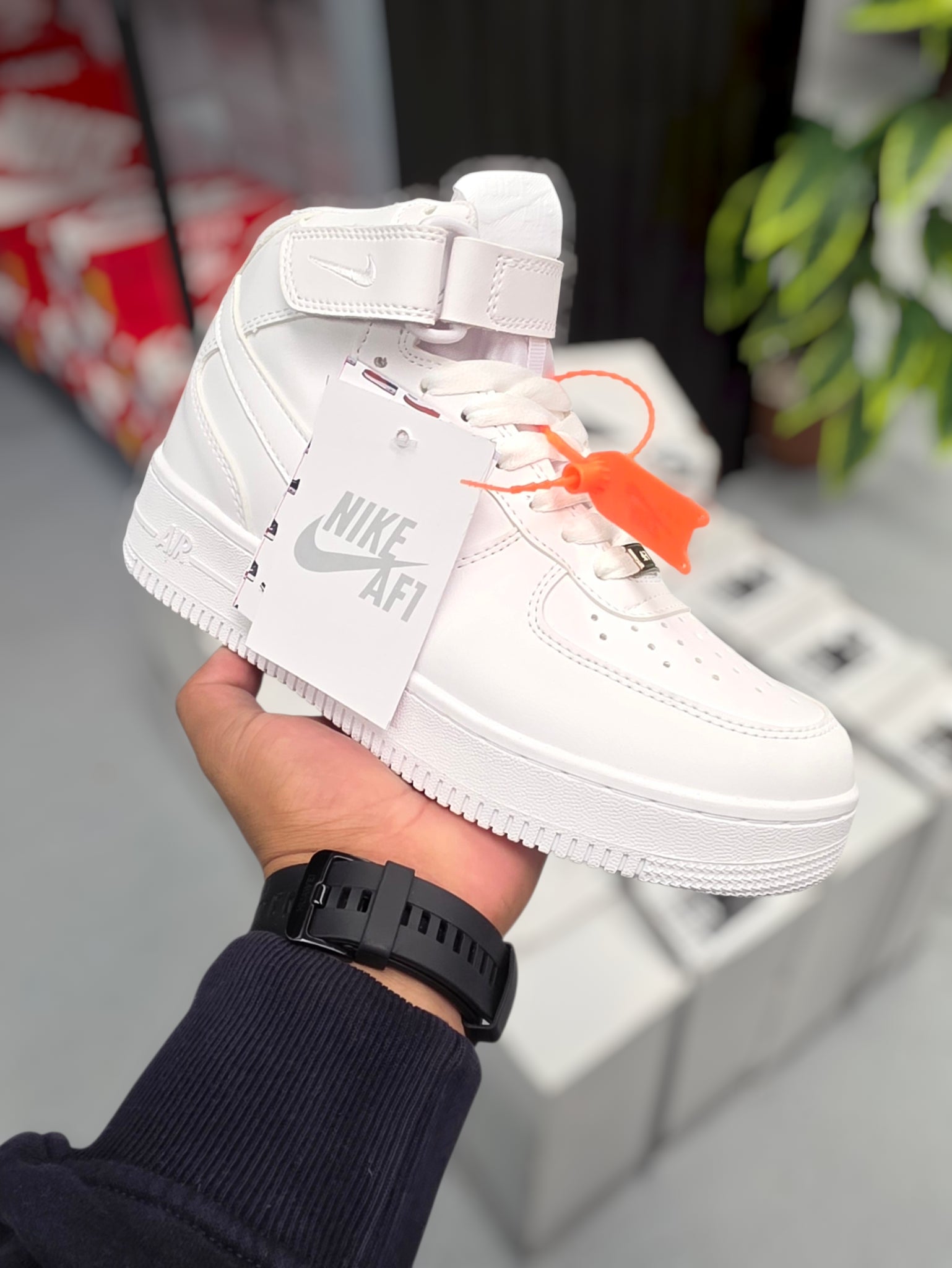 Nike Air Force 1 Mid