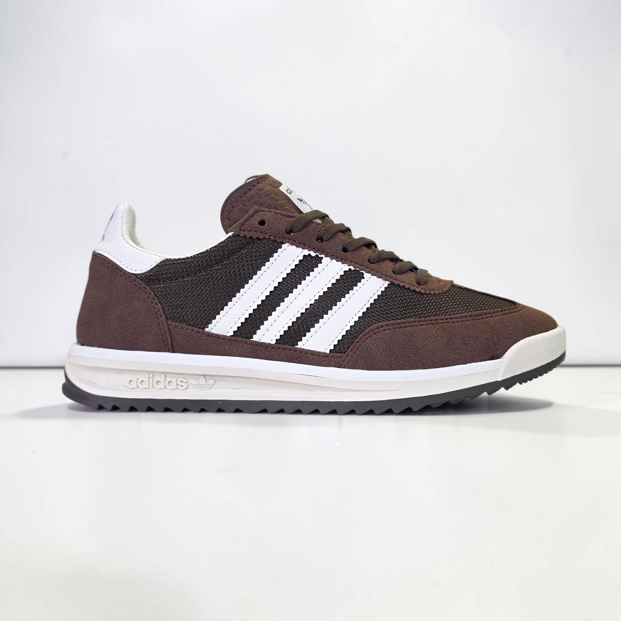 Adidas SL72