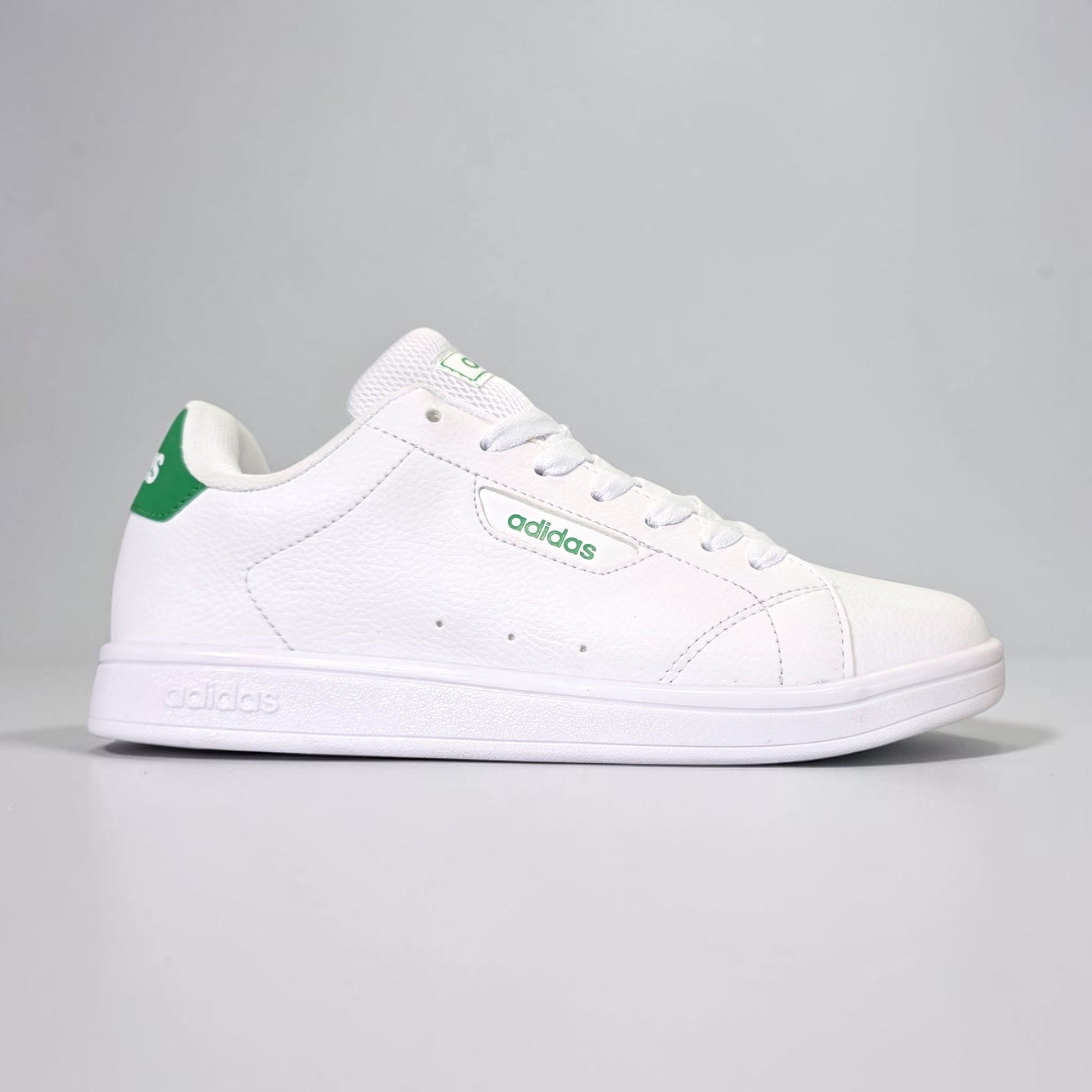 Adidas Urban Court