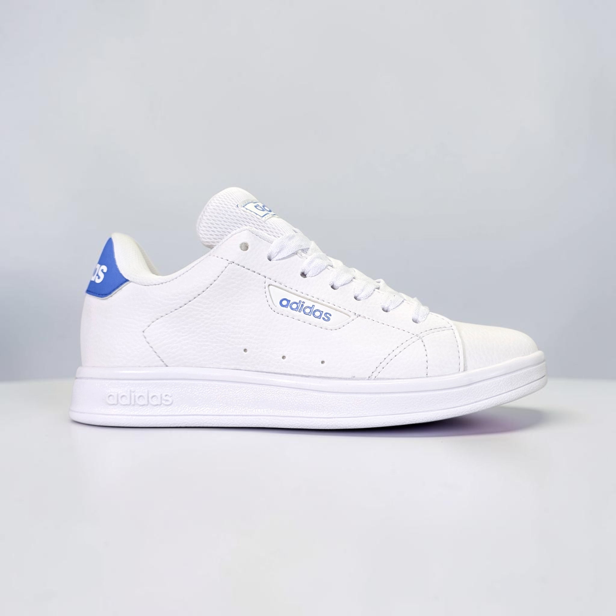 Adidas Urban Court