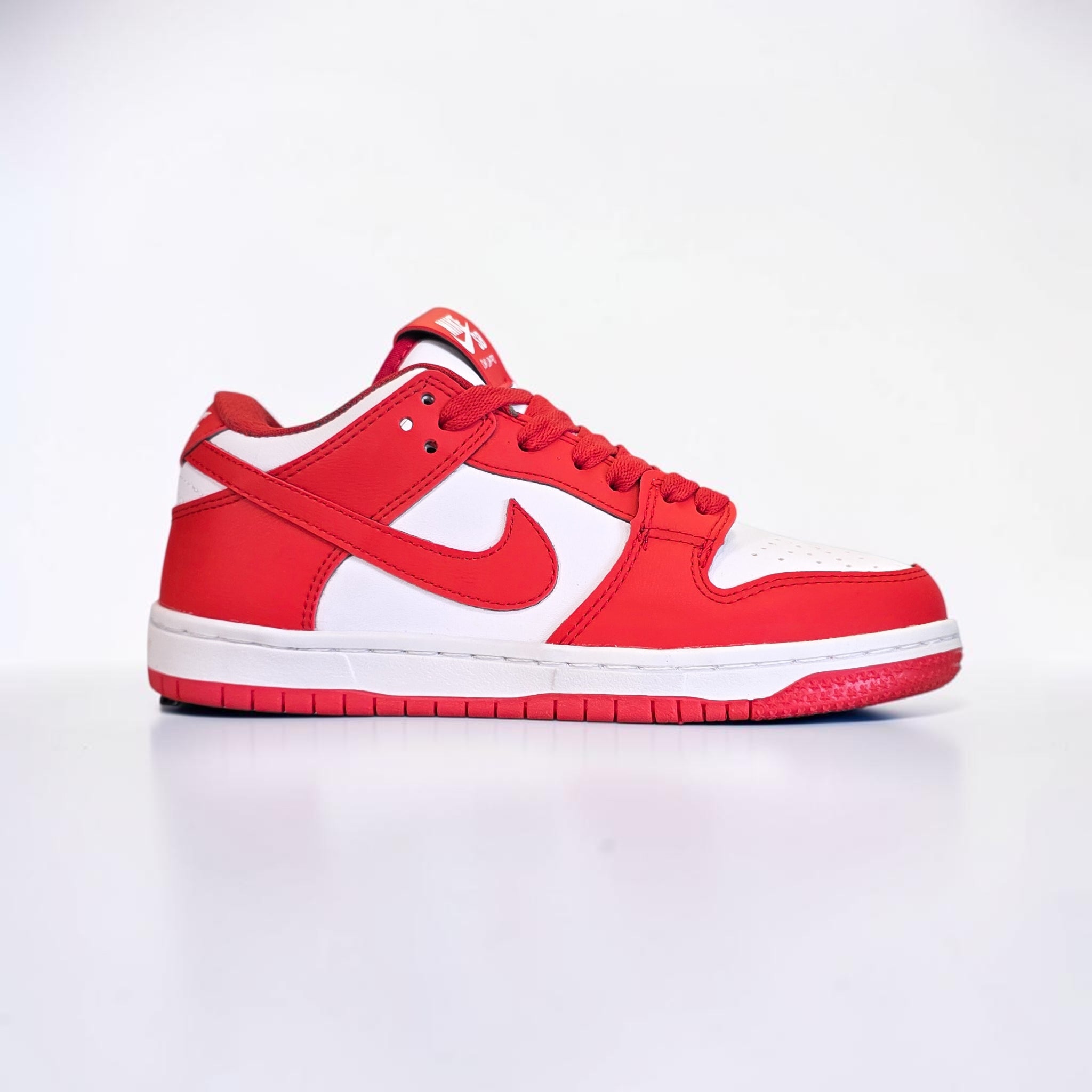 Nike SB Dunk Low