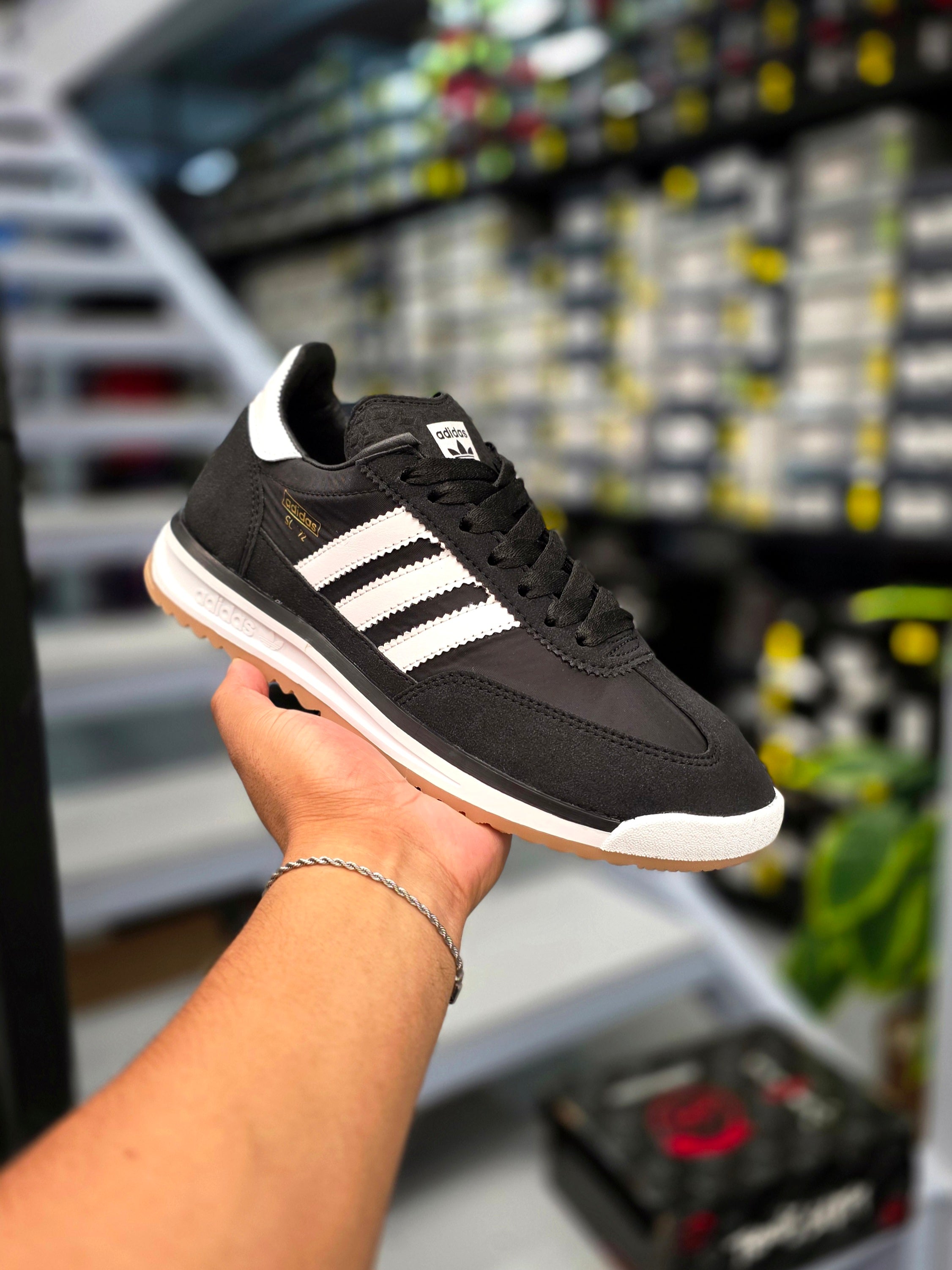Adidas SL72