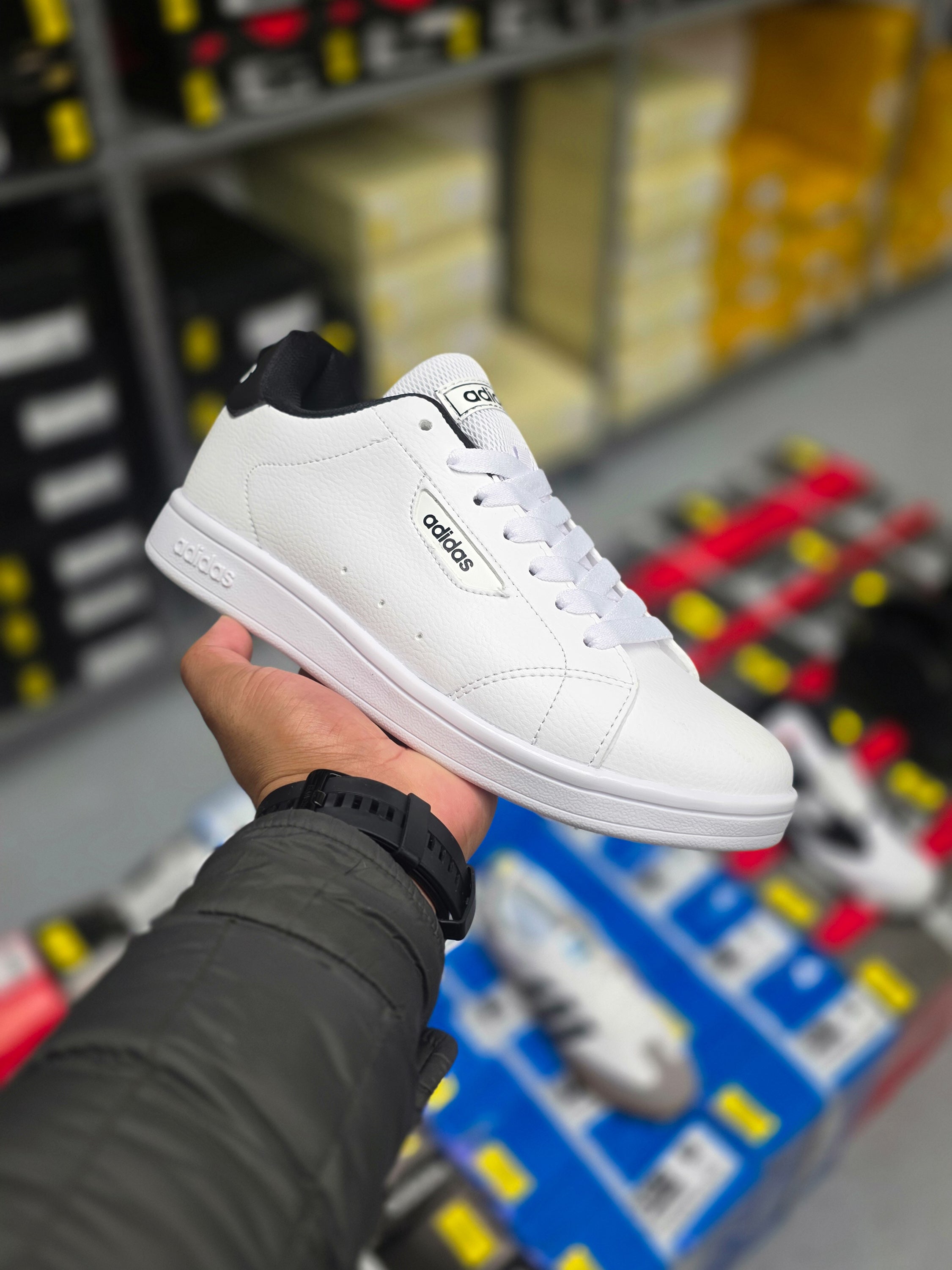 Adidas Urban Court