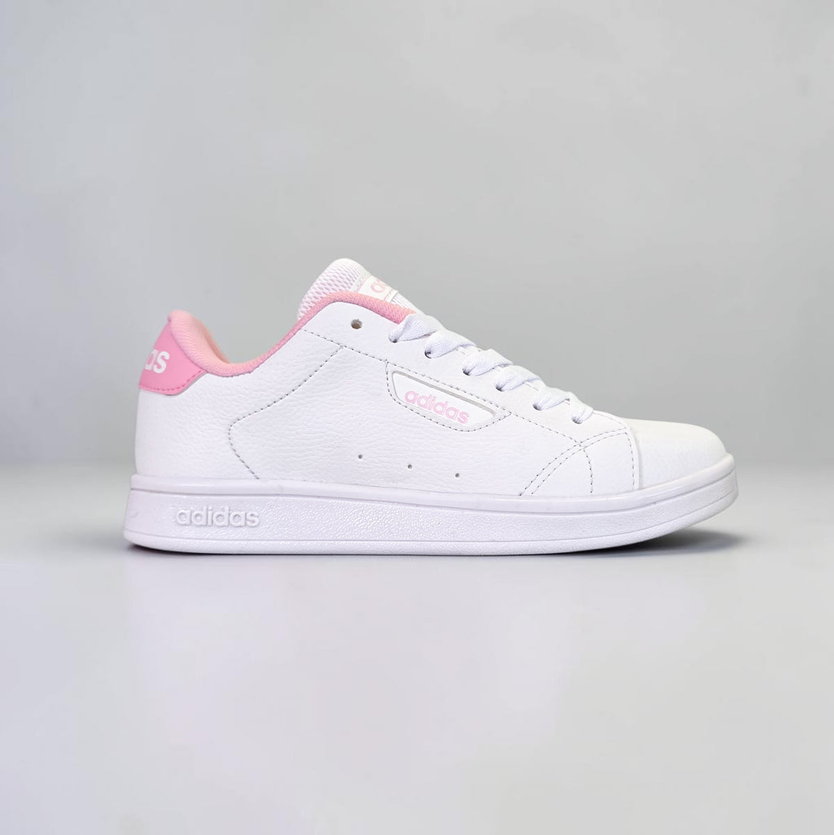 Adidas Urban Court