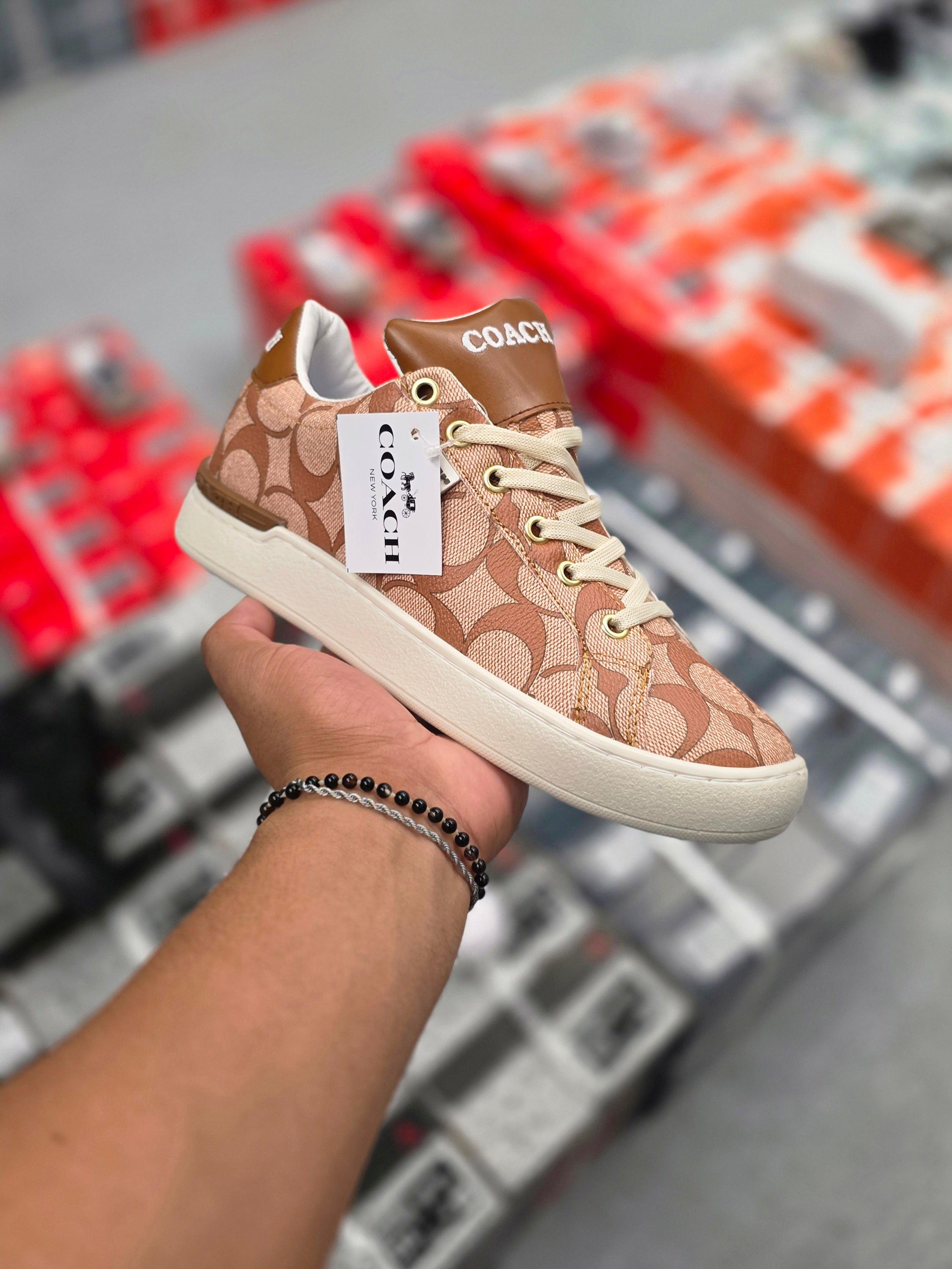 Coach Clip Low Top