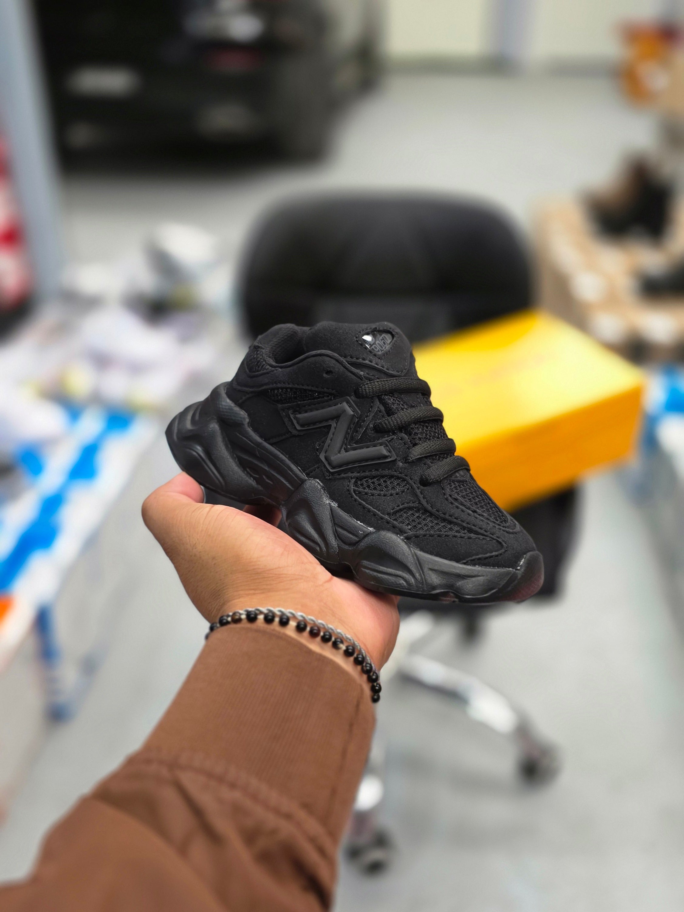 New Balance 9060 [15/17]
