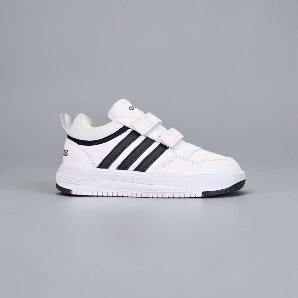 Adidas Hoops Kids [18/21]