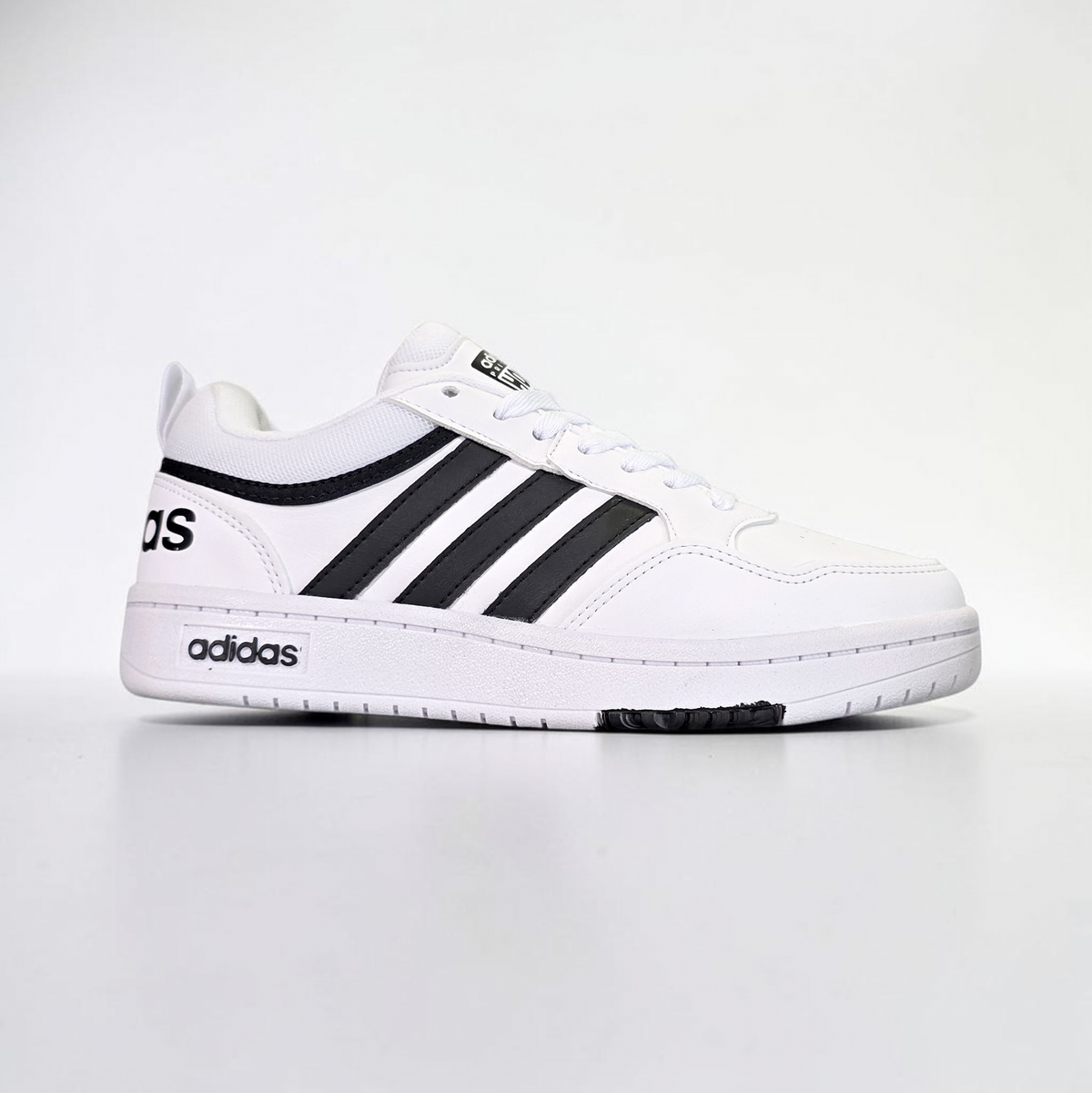 Adidas Hoops 2.0