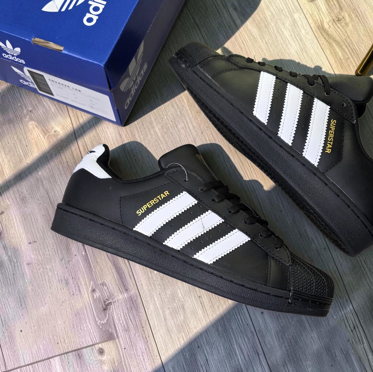 [G5] Adidas Superstar
