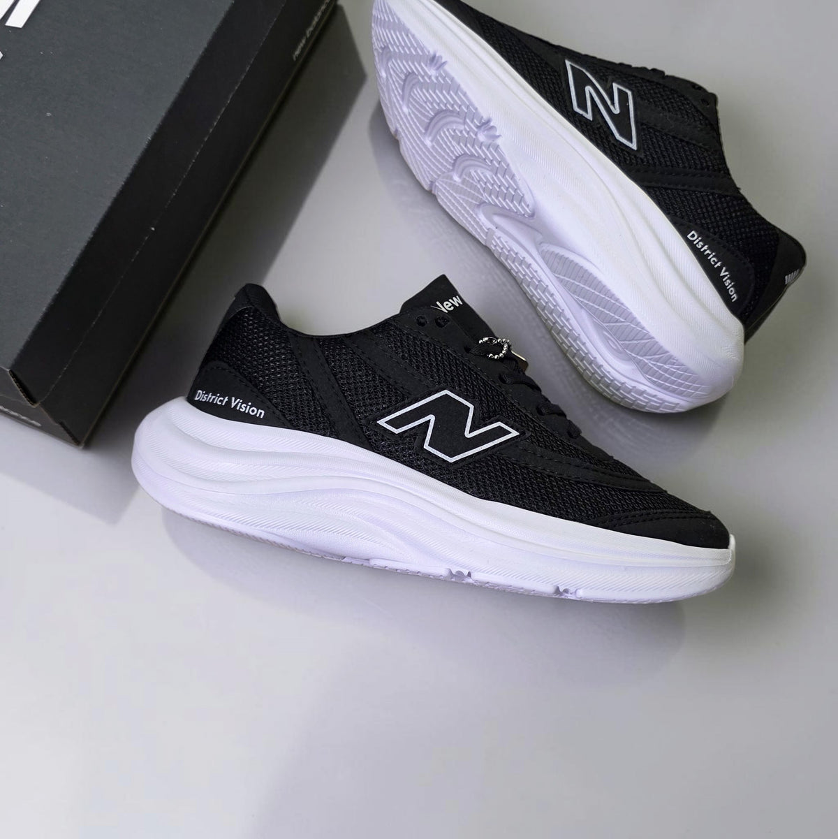 New Balance District Vision