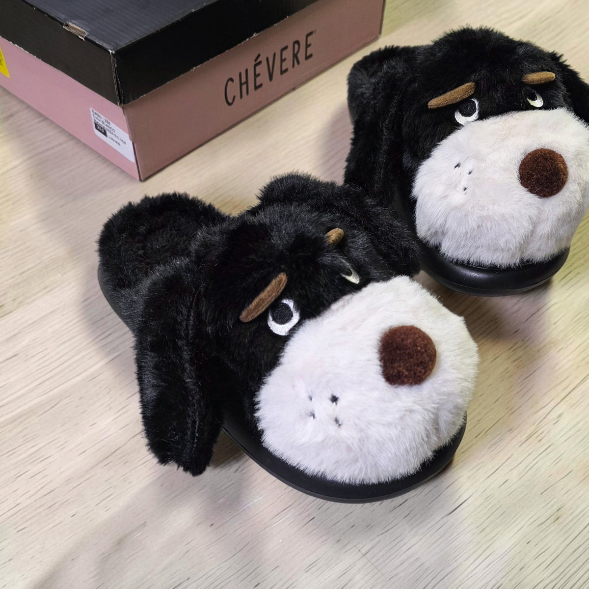 Pantufla Afelpada ZXXG