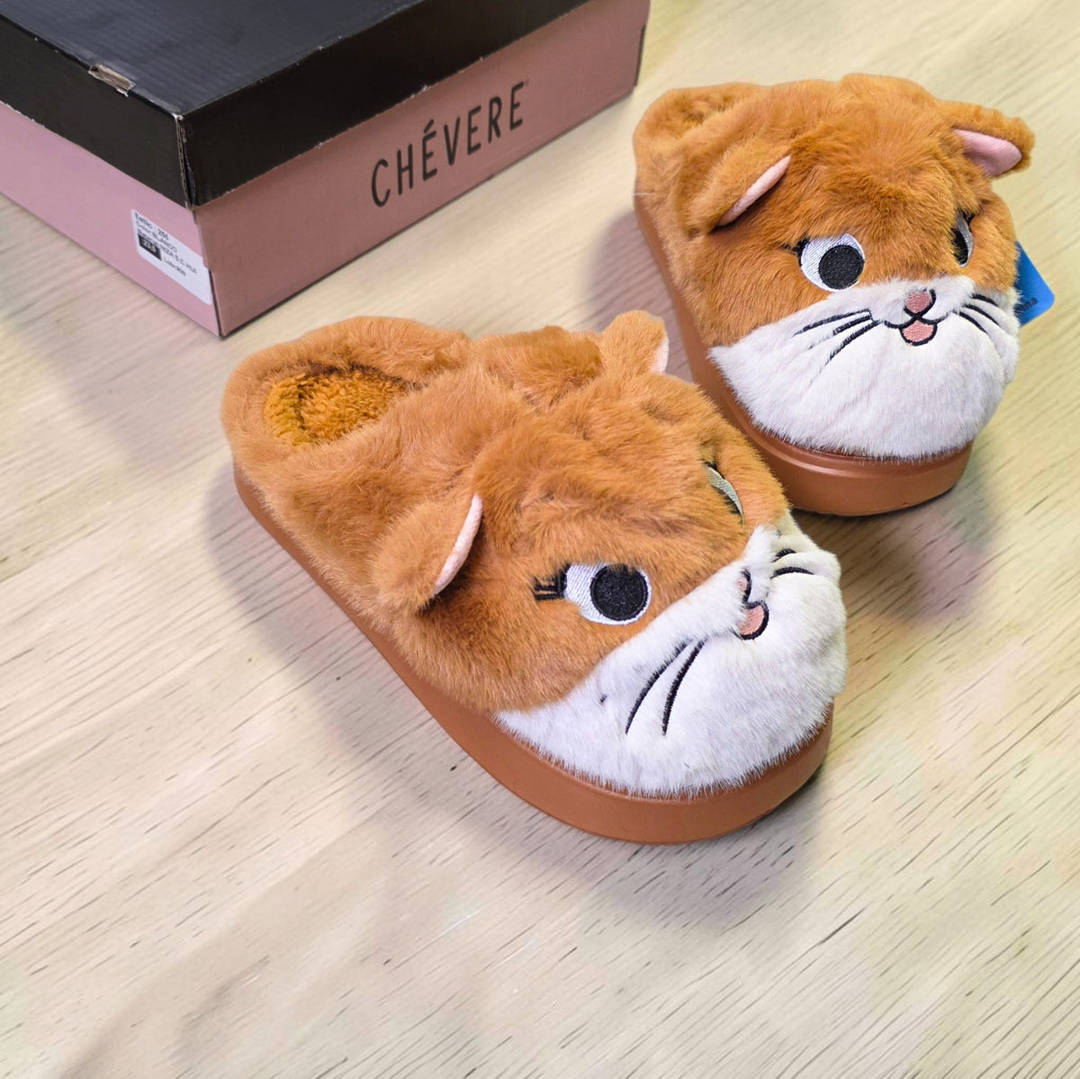 Pantufla Afelpada ZXXG