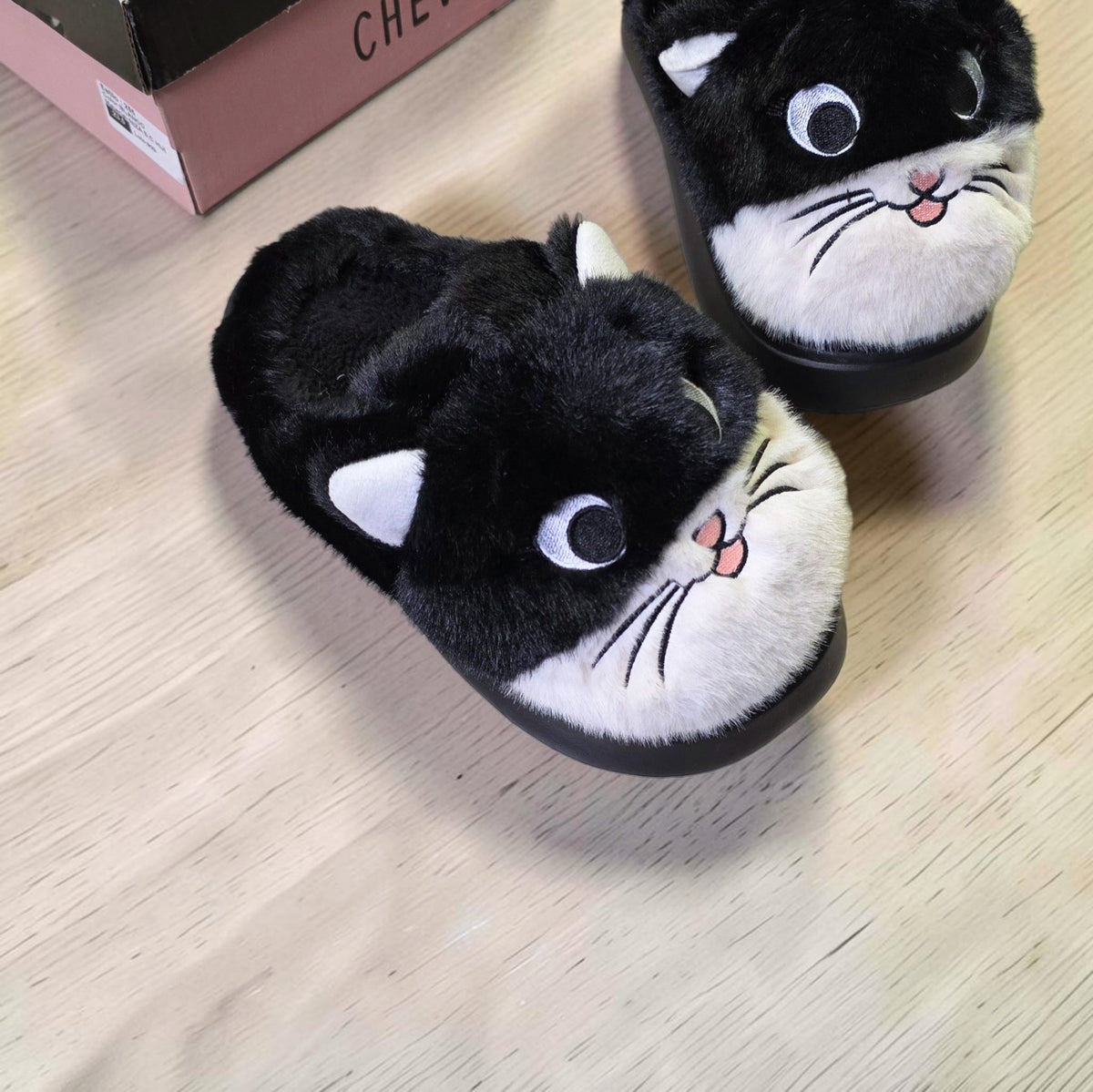Pantufla Afelpada ZXXG