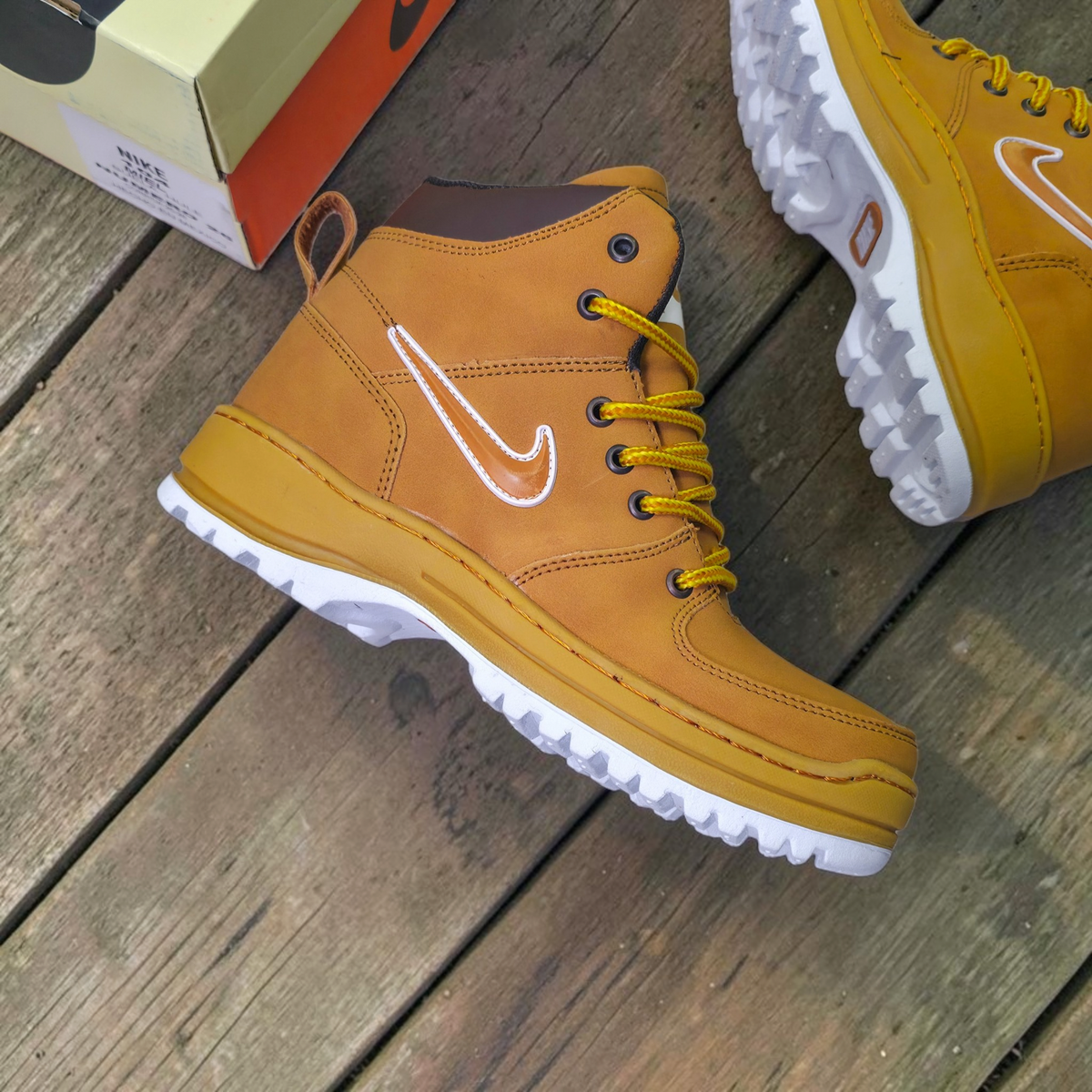 NIKE E104