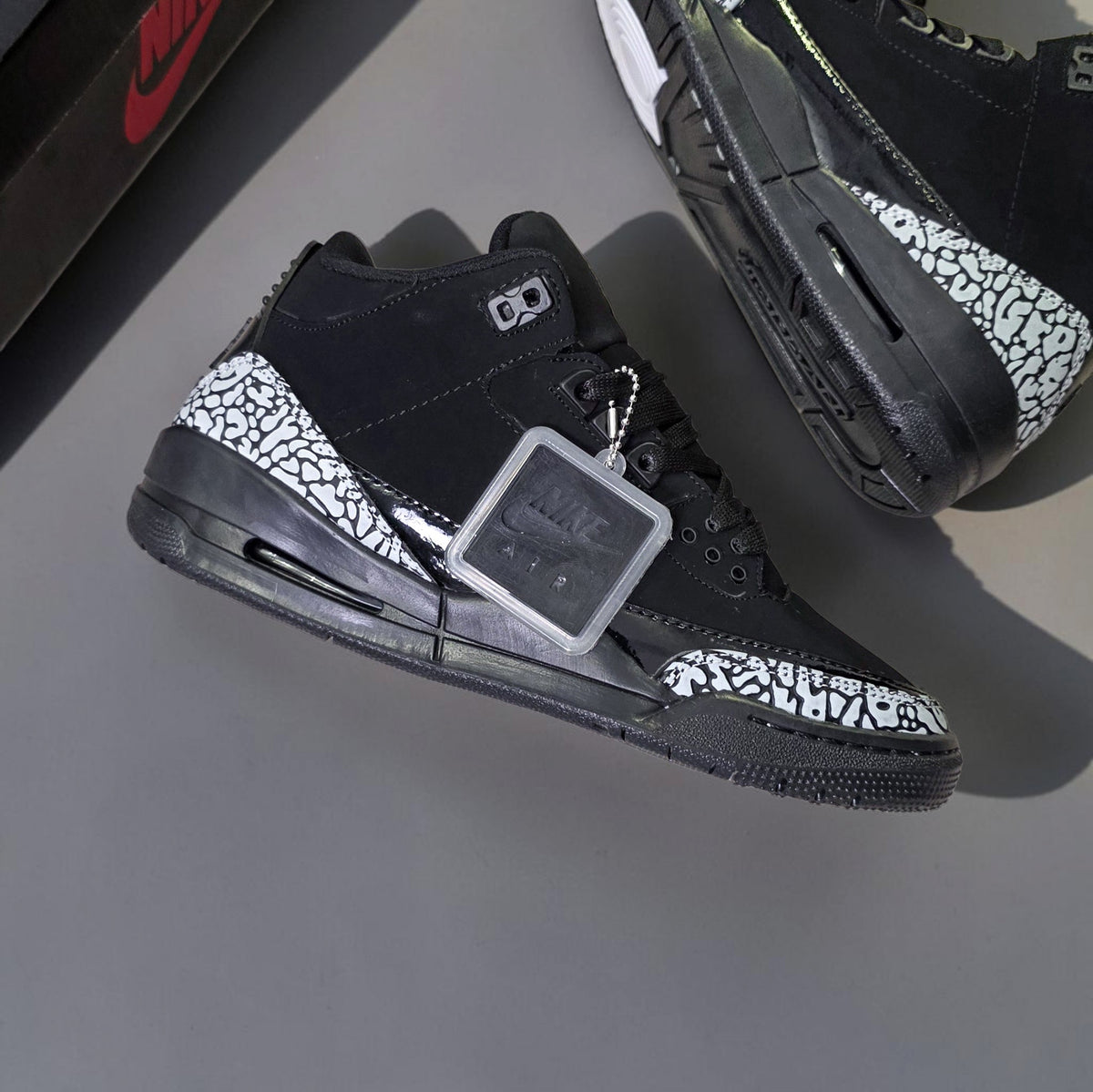 Air Jordan 3 Retro
