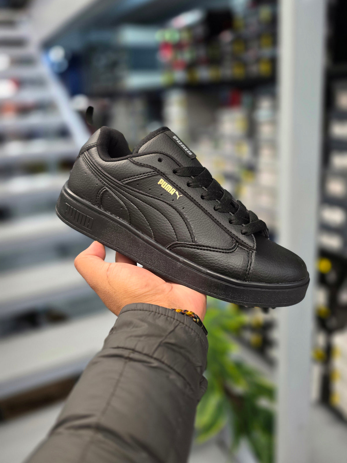 Puma Smash V2