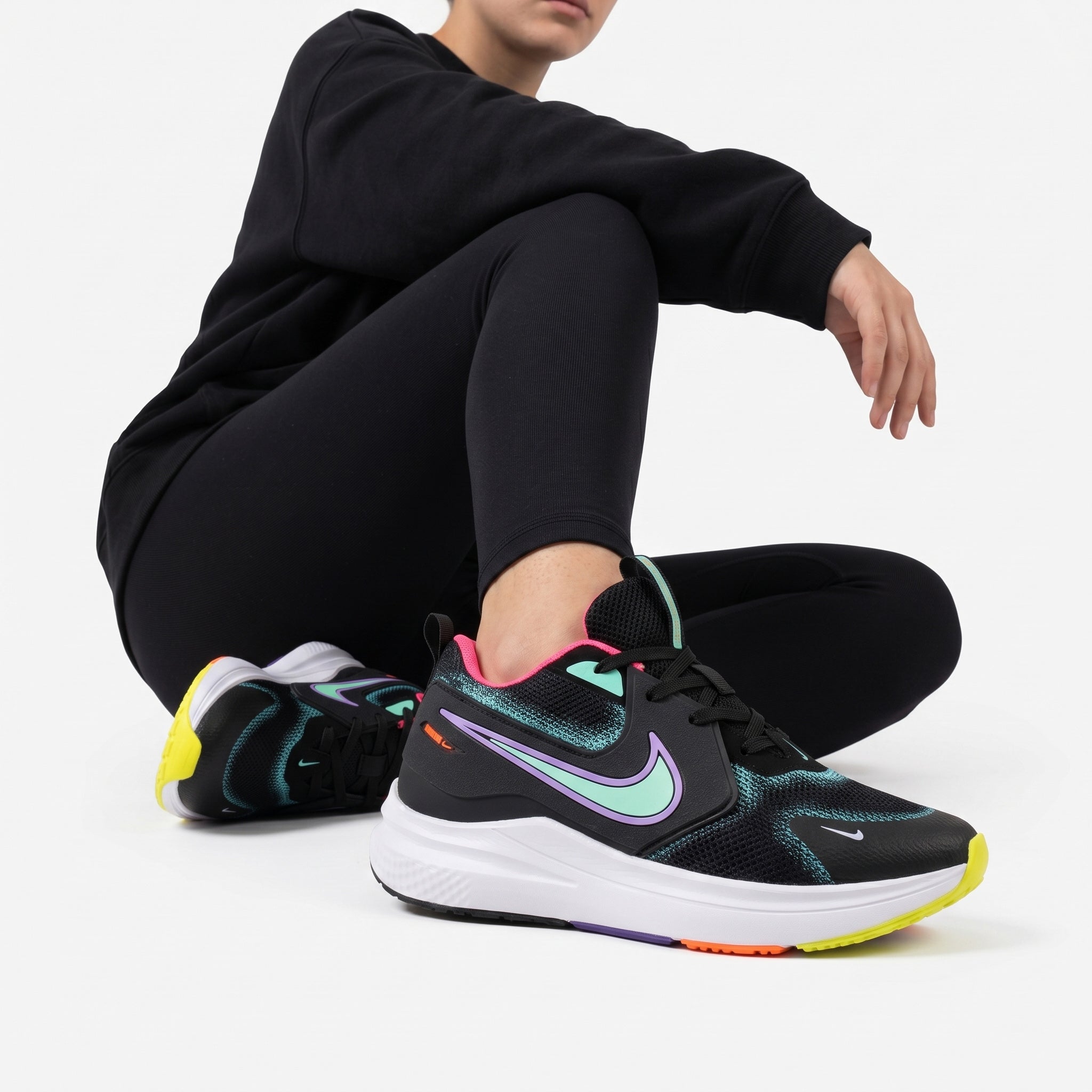 Nike Cosmic