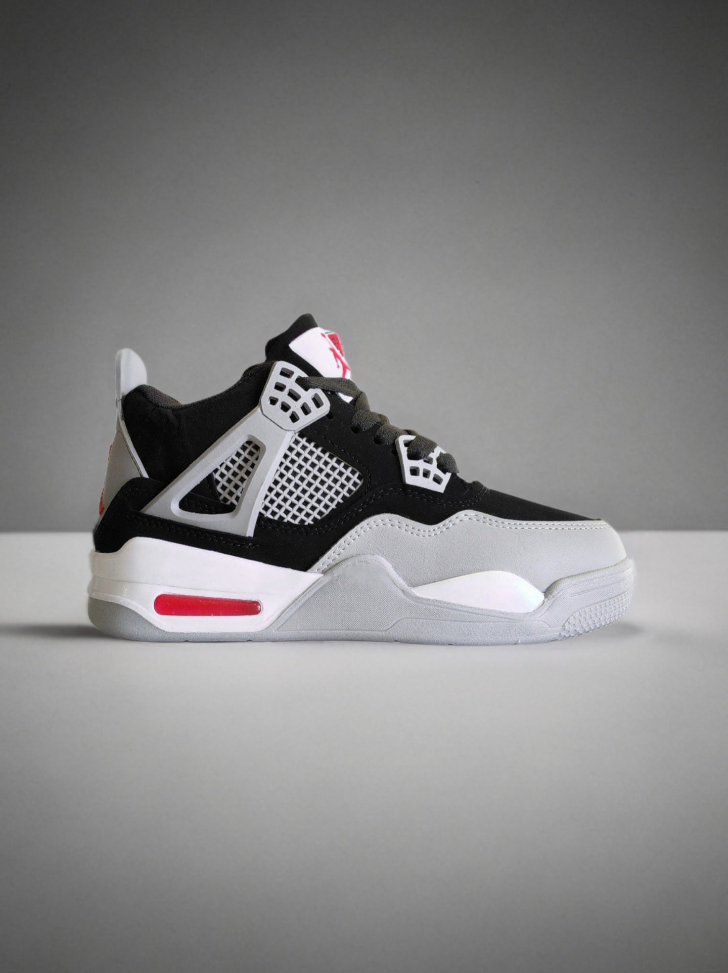 Jordan 4 Retro