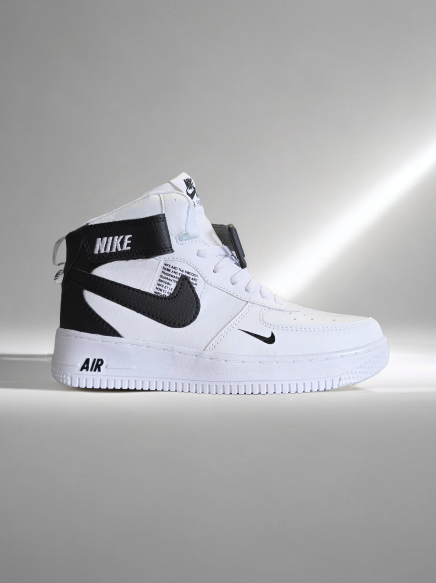 Nike Air Force 1 Mid