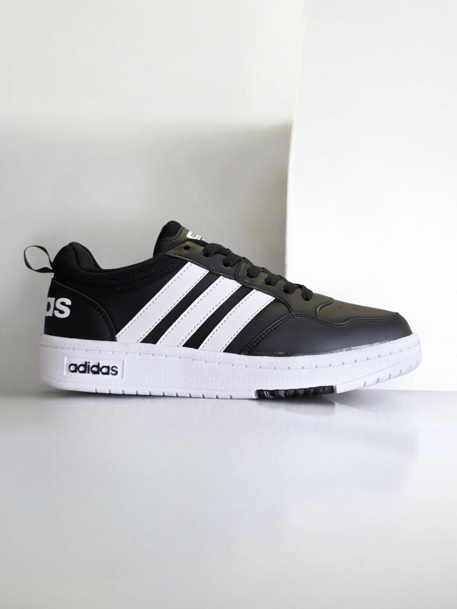 Adidas Hoops