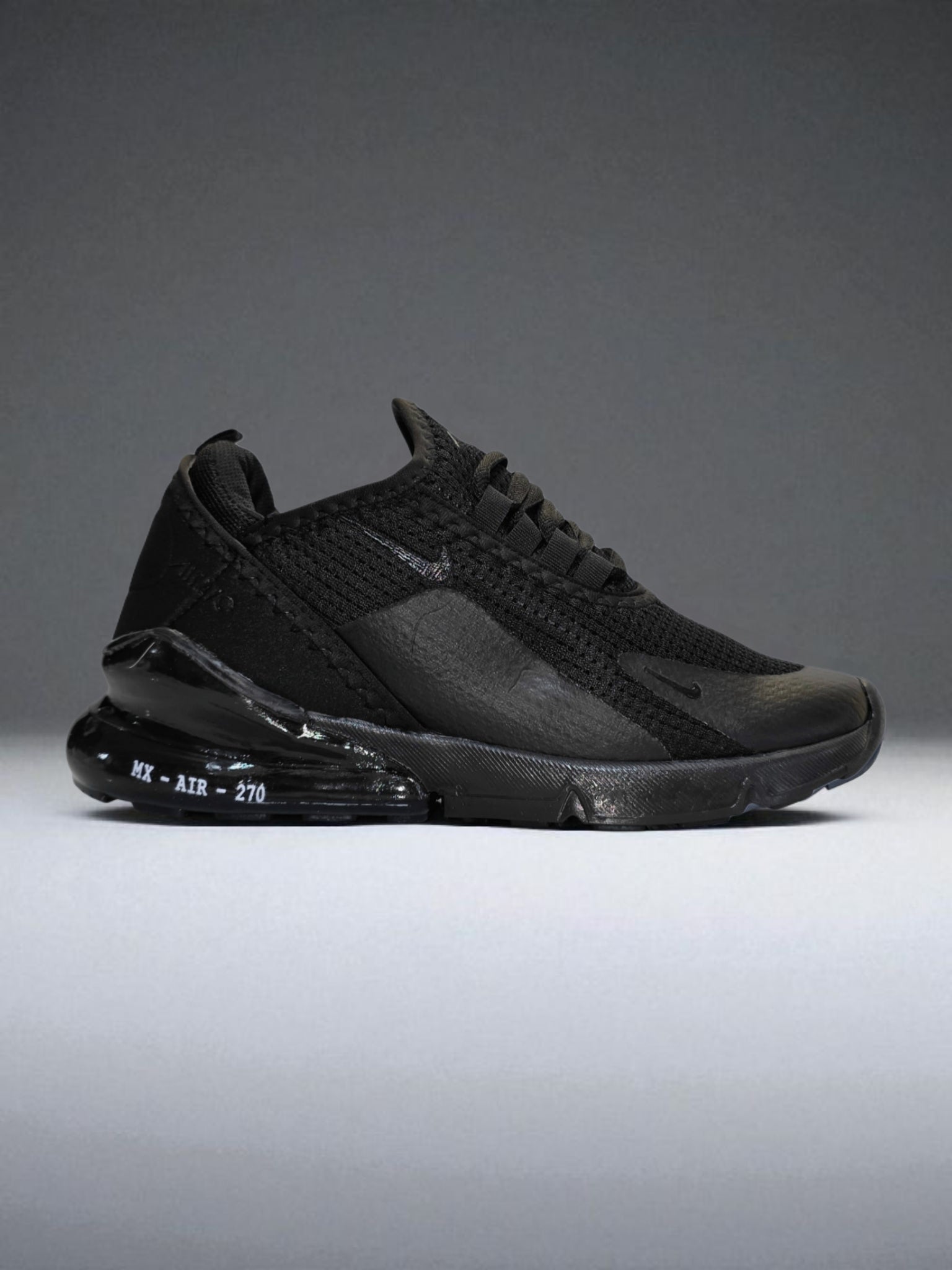 Nike 270
