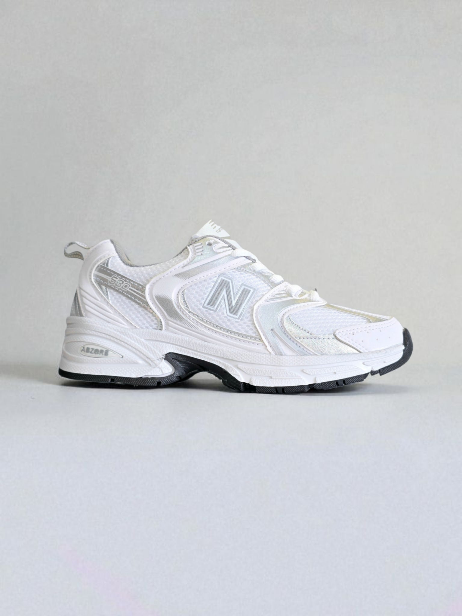 New Balance 530