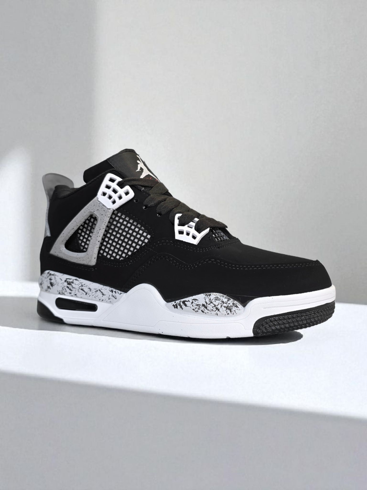 Jordan 4 Retro