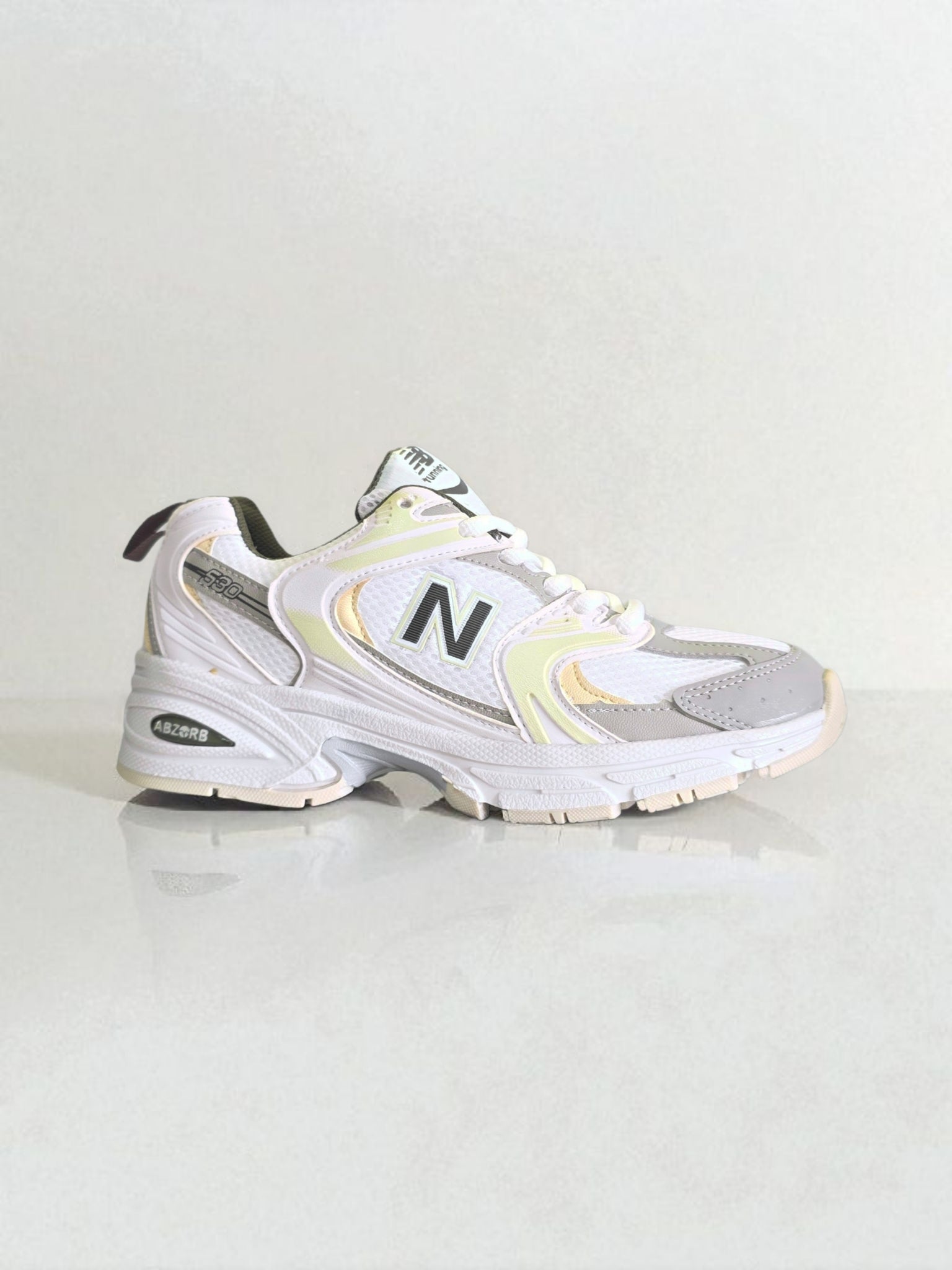 New Balance 530
