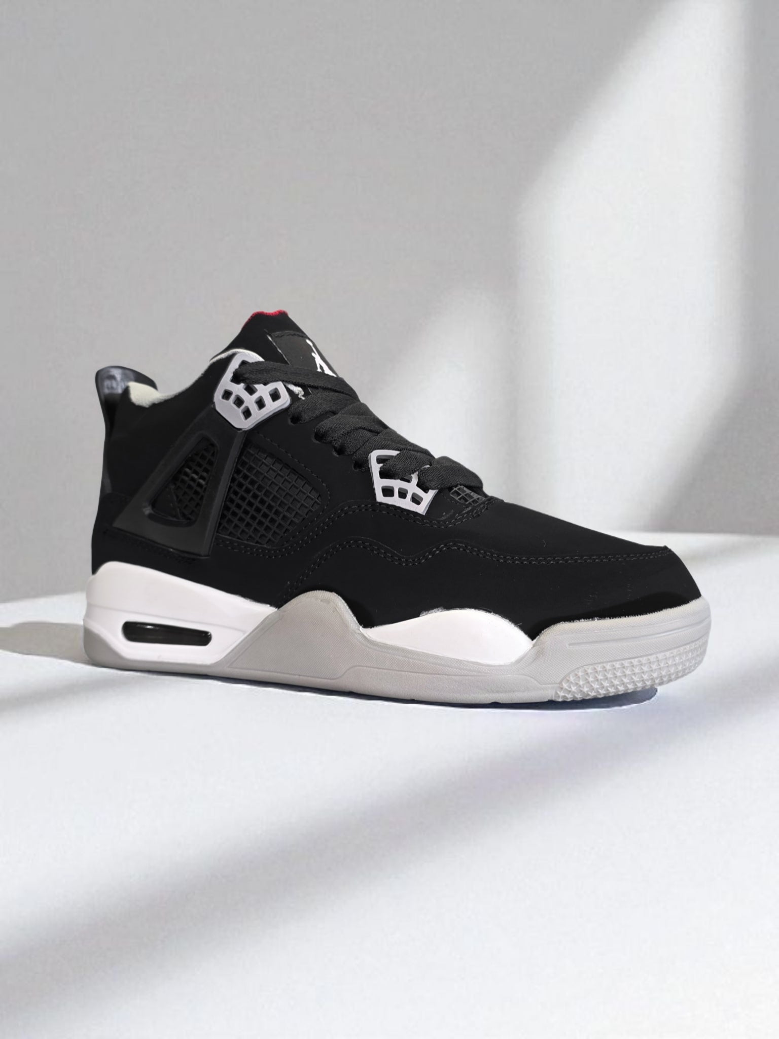 Jordan 4 Retro
