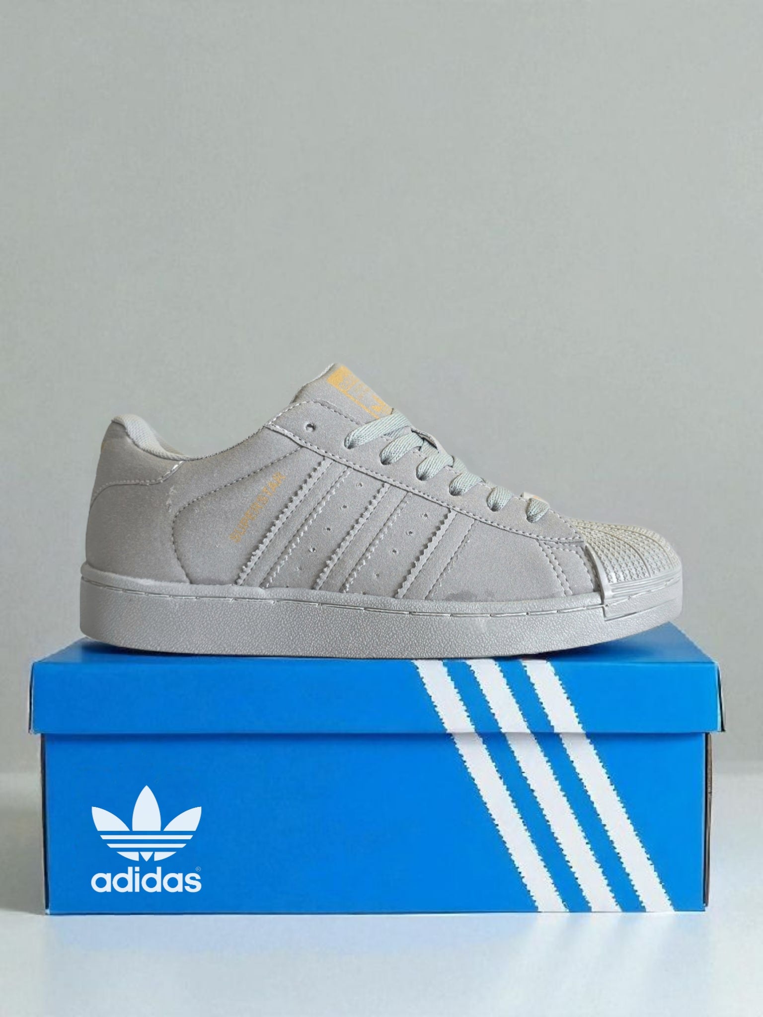 Adidas Superstar