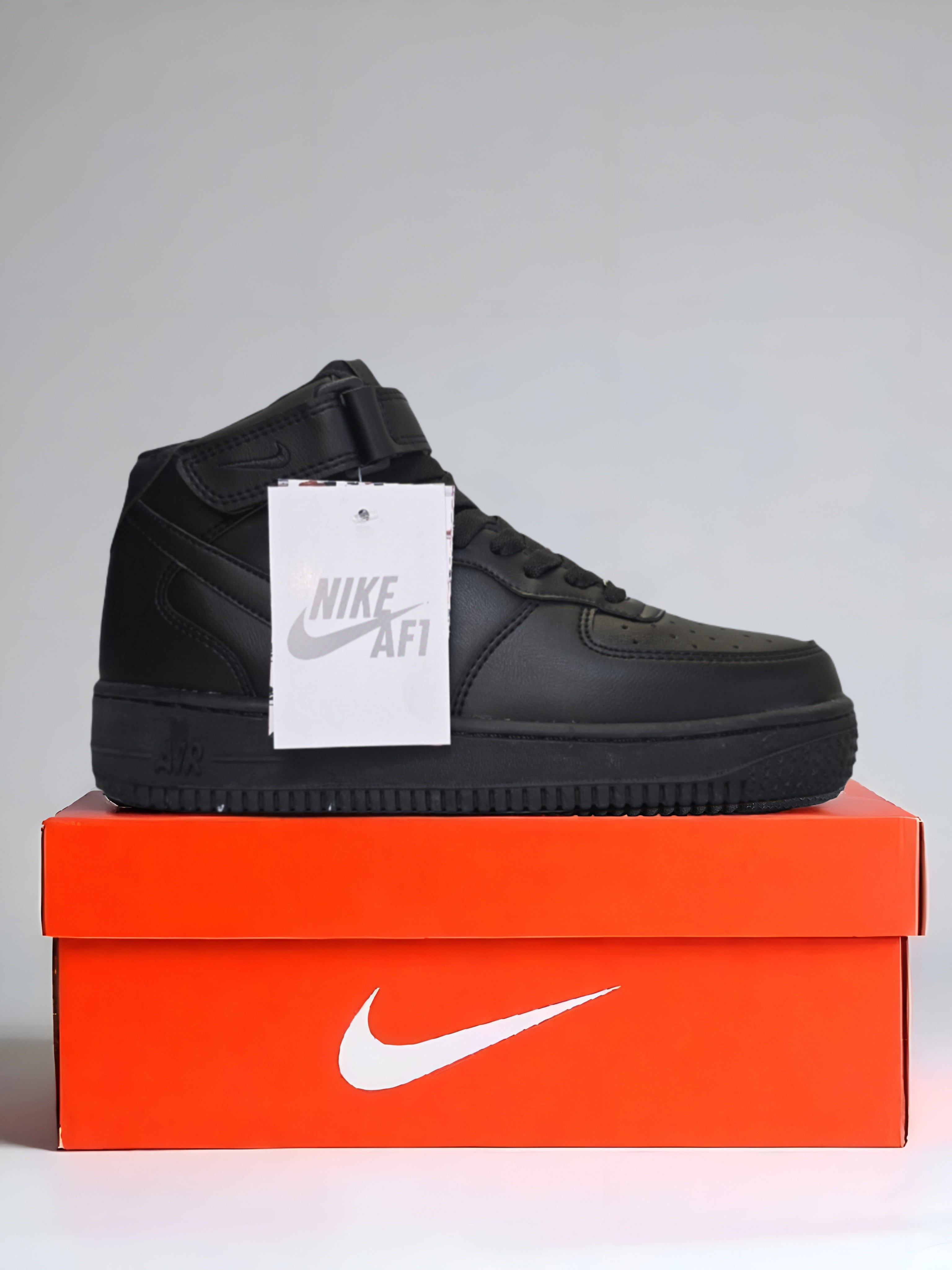 Nike Air Force 1 Mid