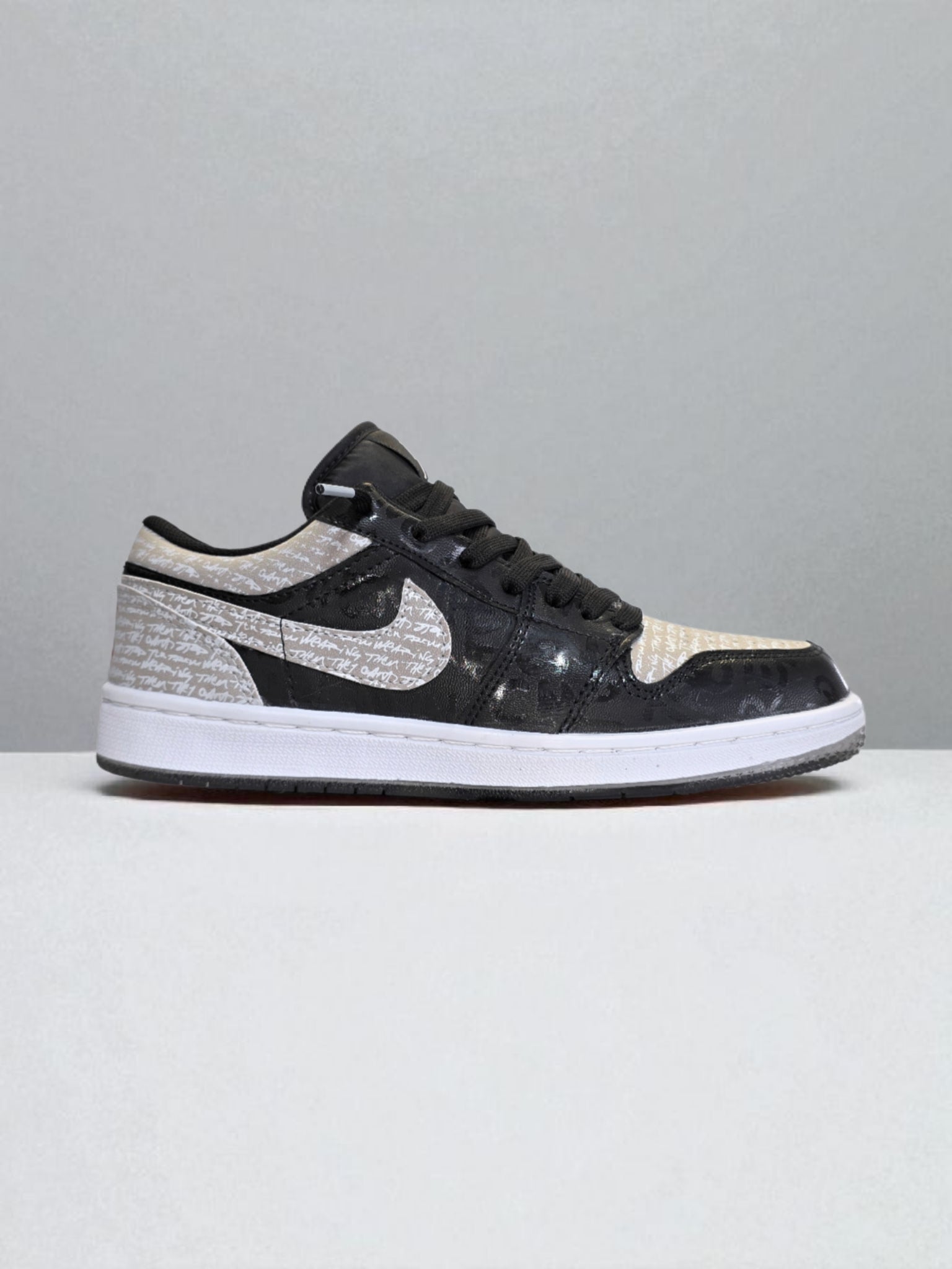 Nike Retro 1 Low