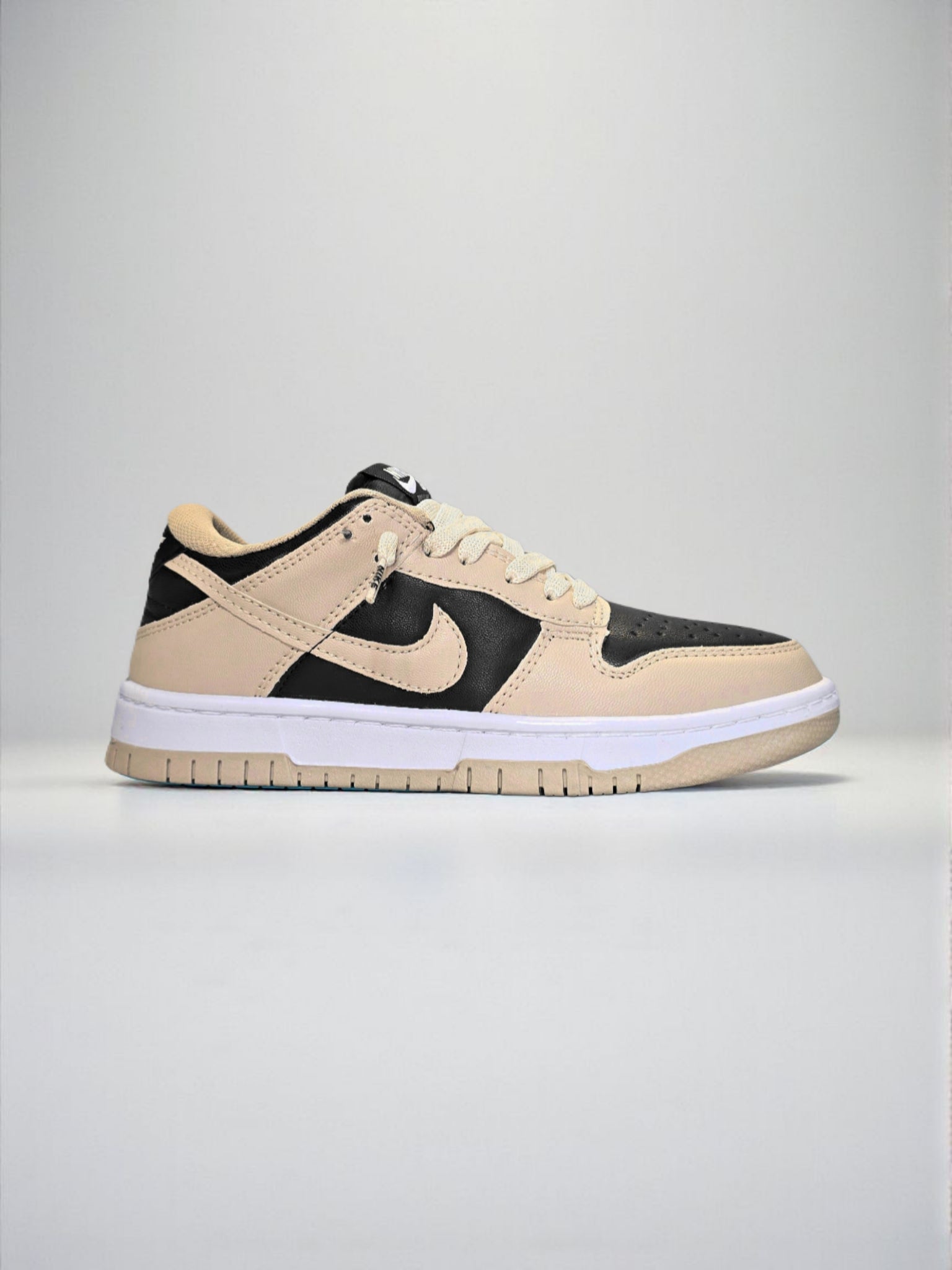 Nike SB Dunk Low