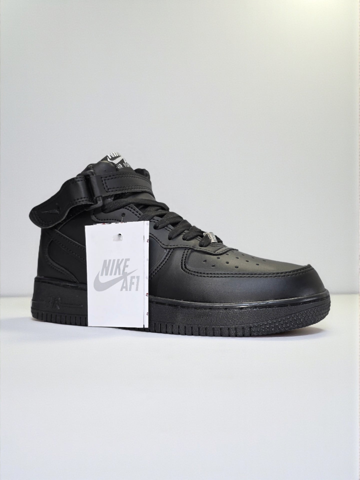 Nike Air Force 1 Mid