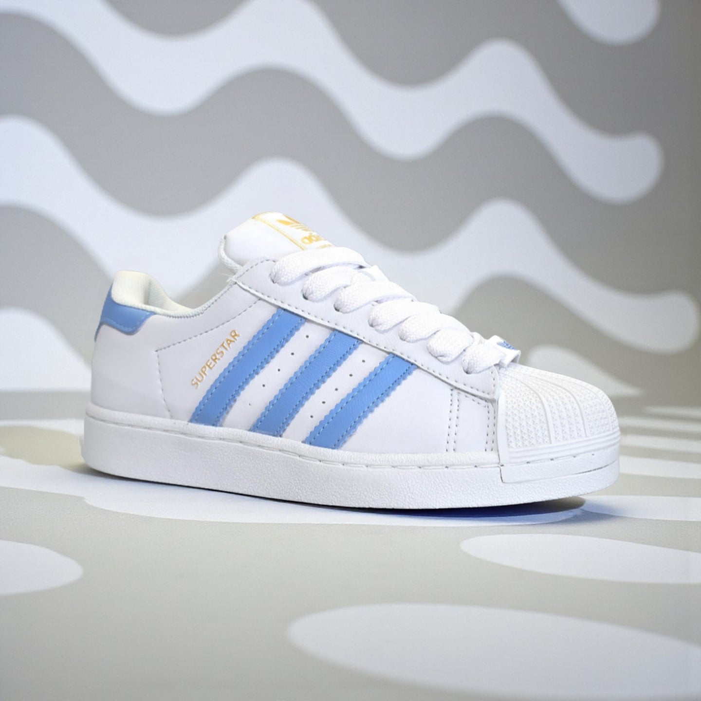 Adidas Superstar