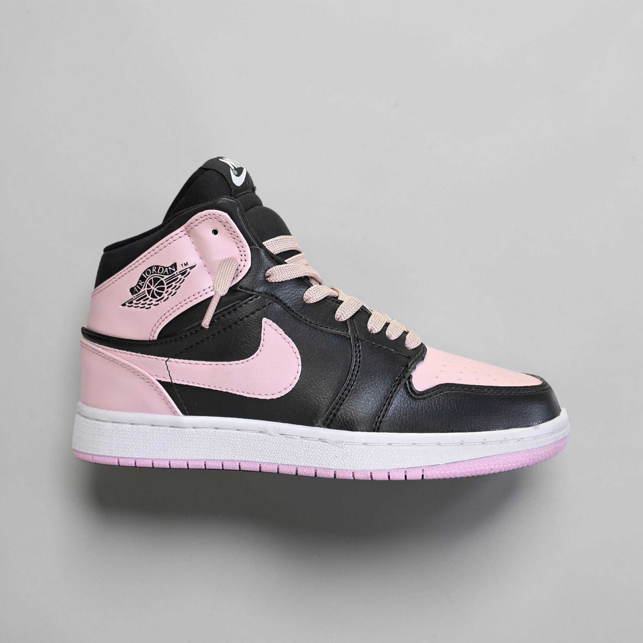 Jordan 1 Mid